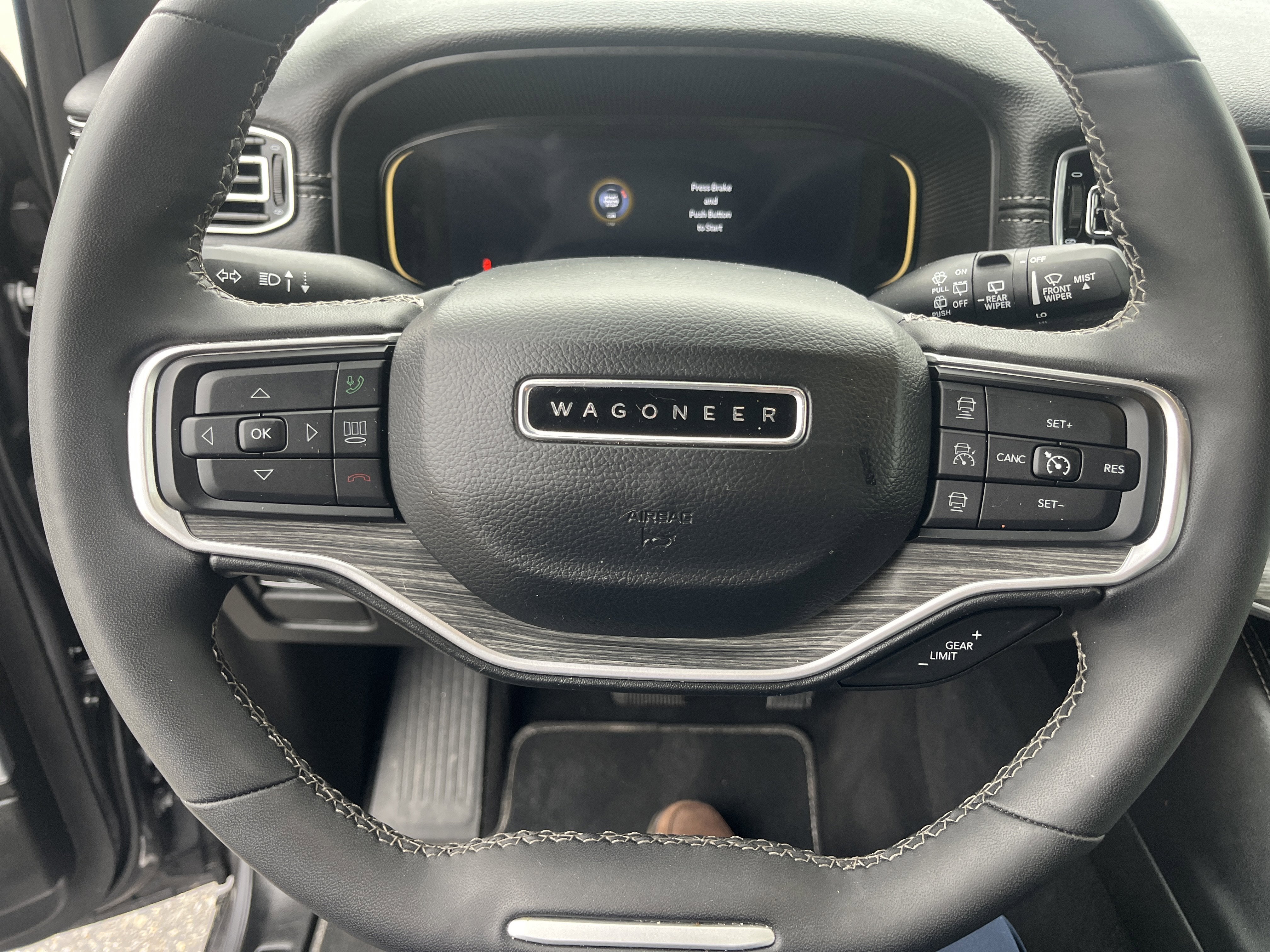 2024 Jeep Wagoneer L Series II