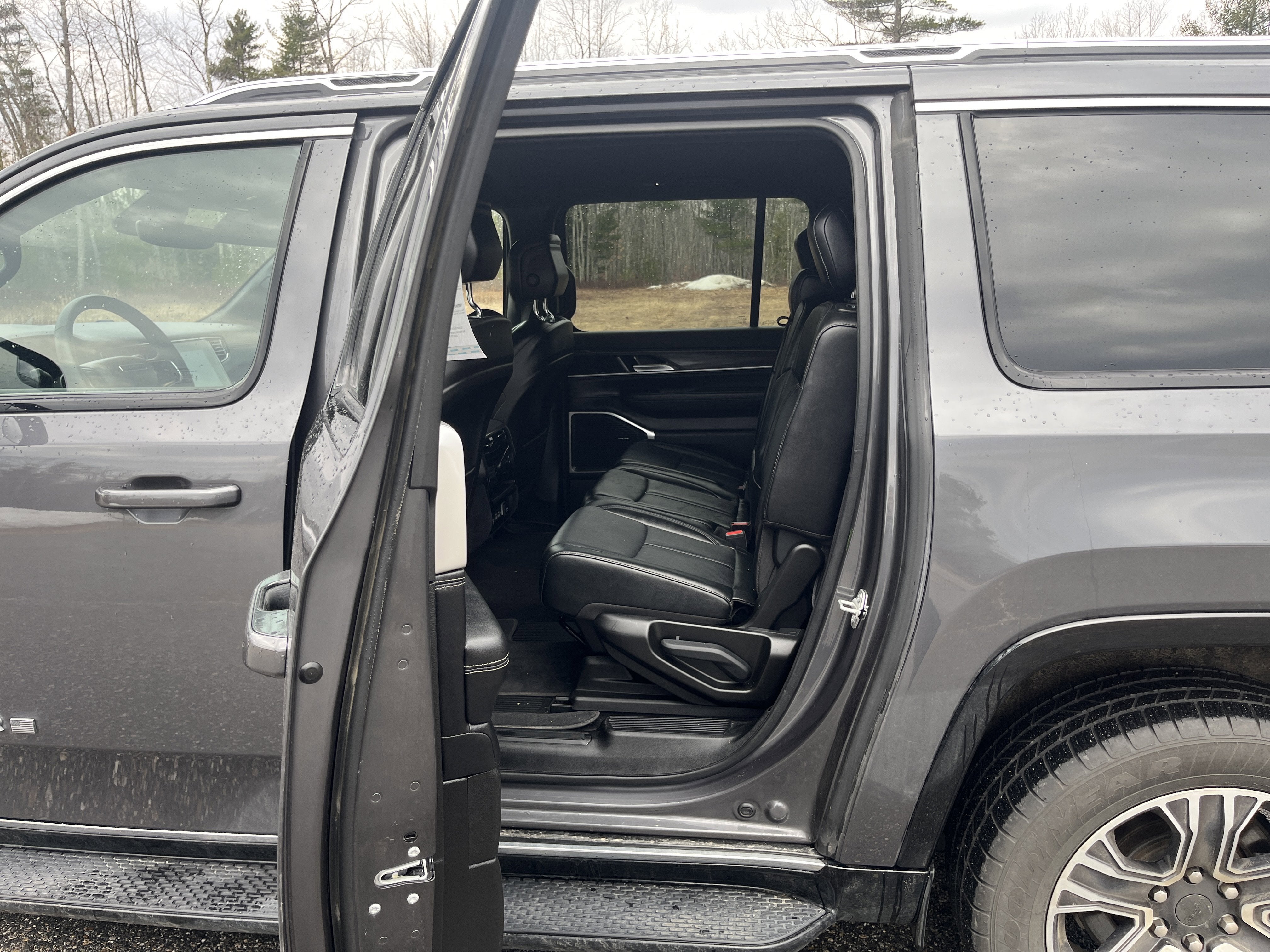 2024 Jeep Wagoneer L Series II