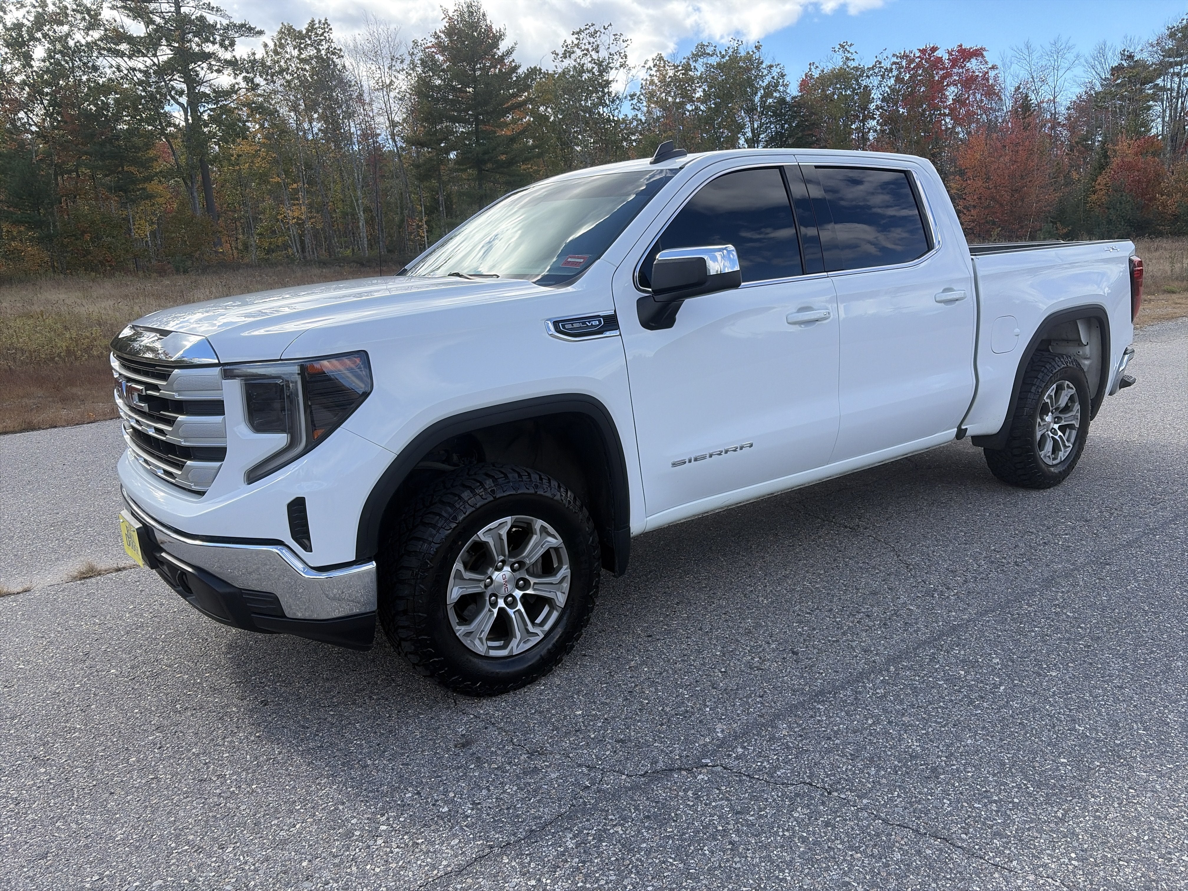 2022 GMC Sierra 1500 SLE