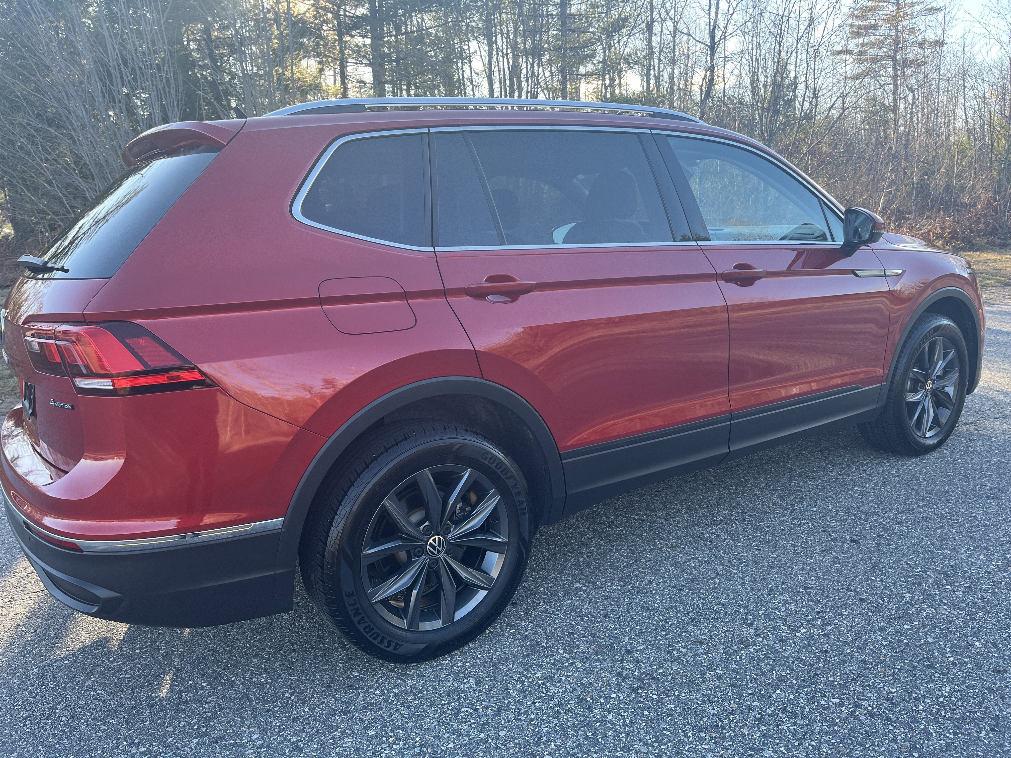 2023 Volkswagen Tiguan SE