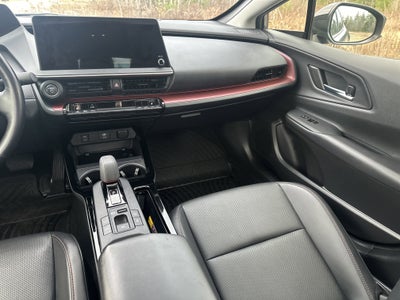 2024 Toyota Prius Prime SE