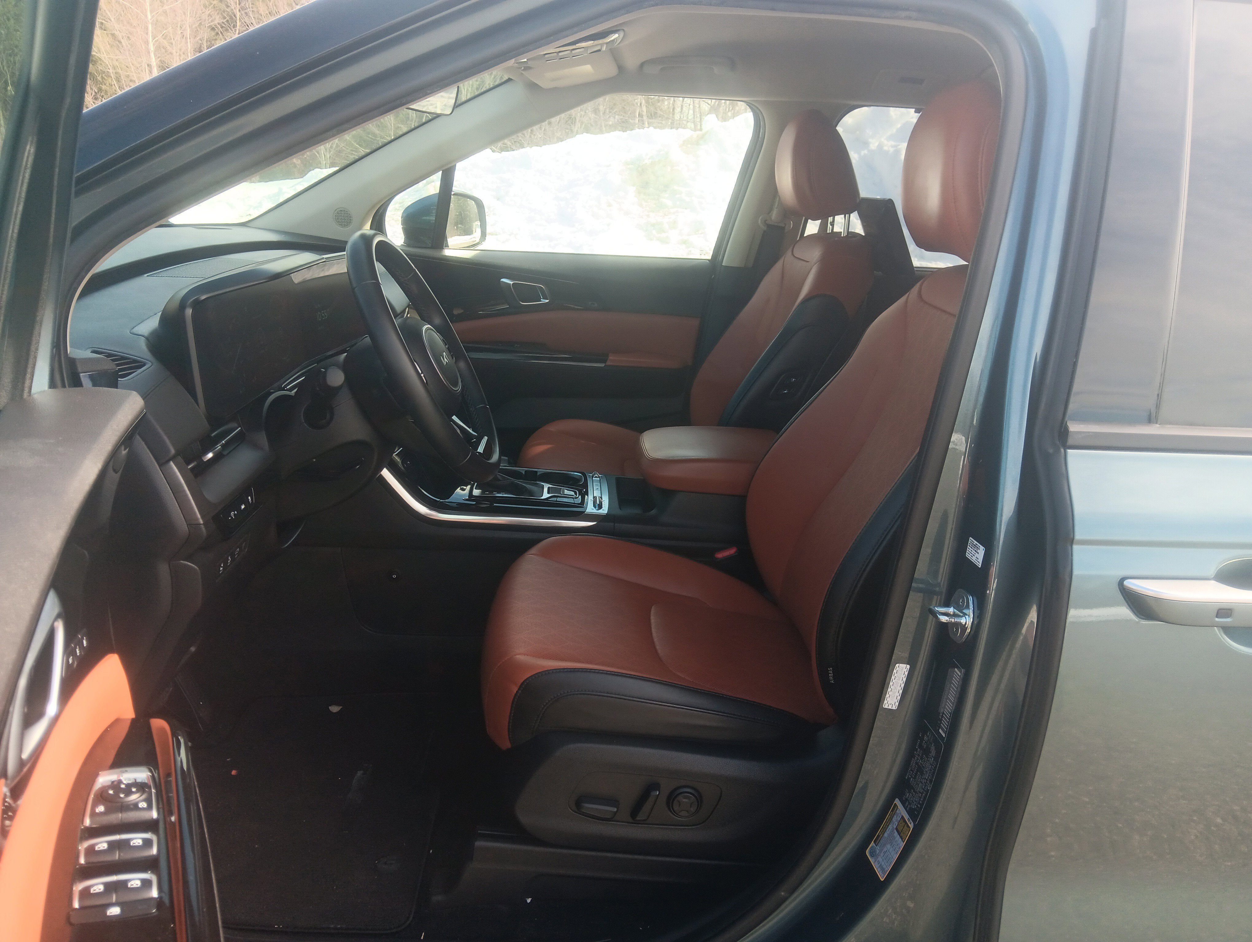 2023 Kia Carnival SX