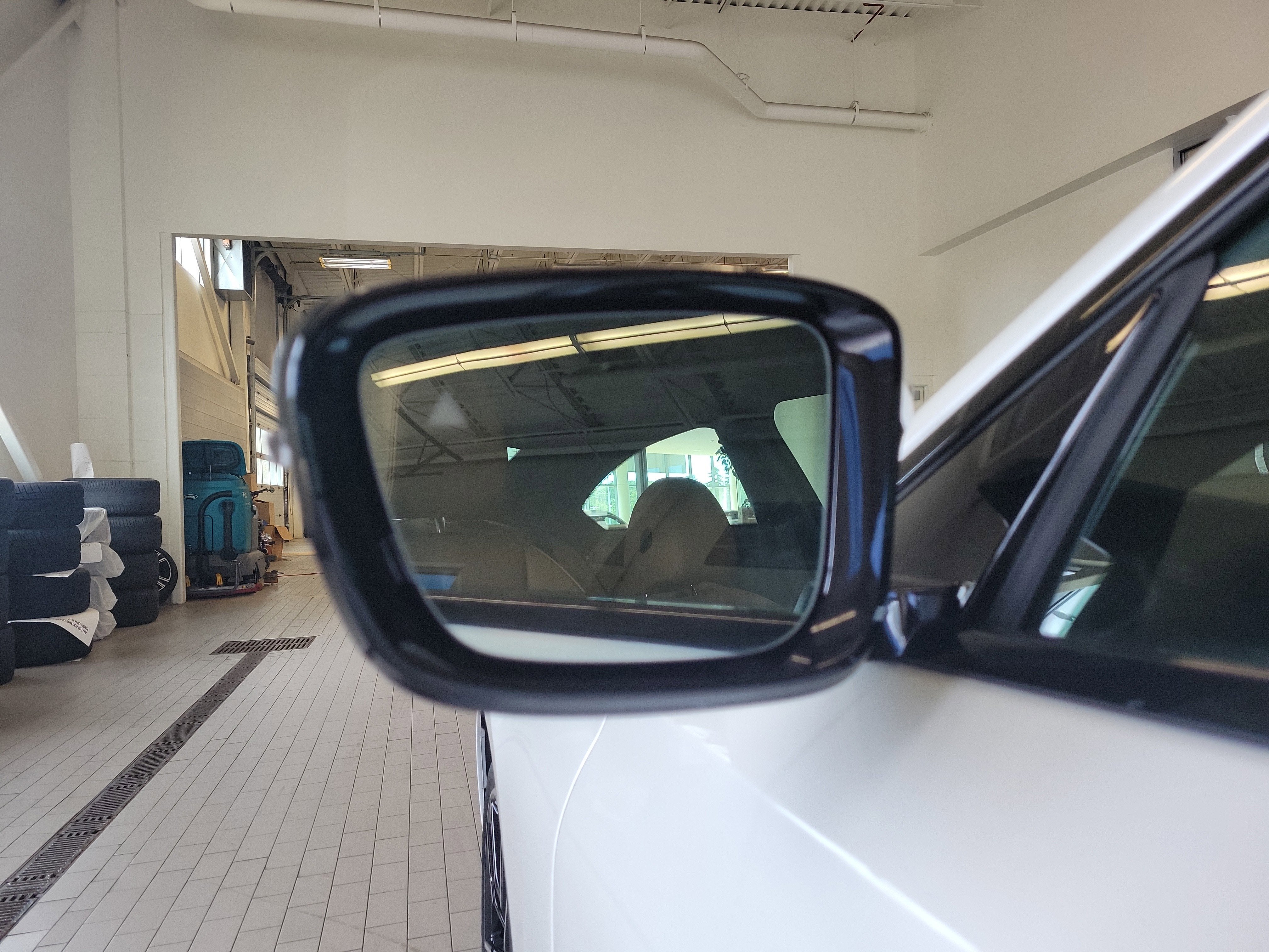 2025 BMW 2 Series M240i xDrive