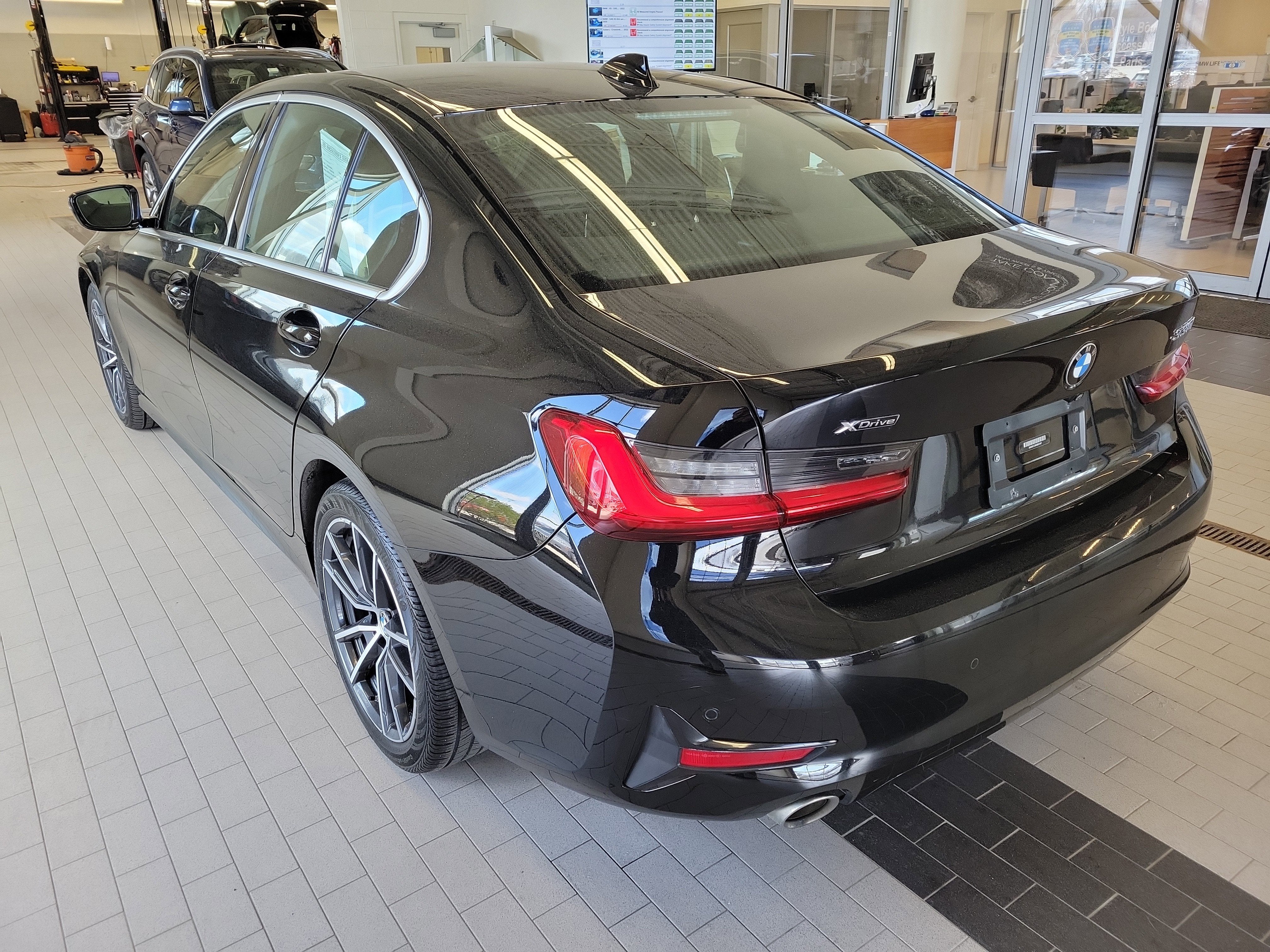 2019 BMW 3 Series 330i xDrive