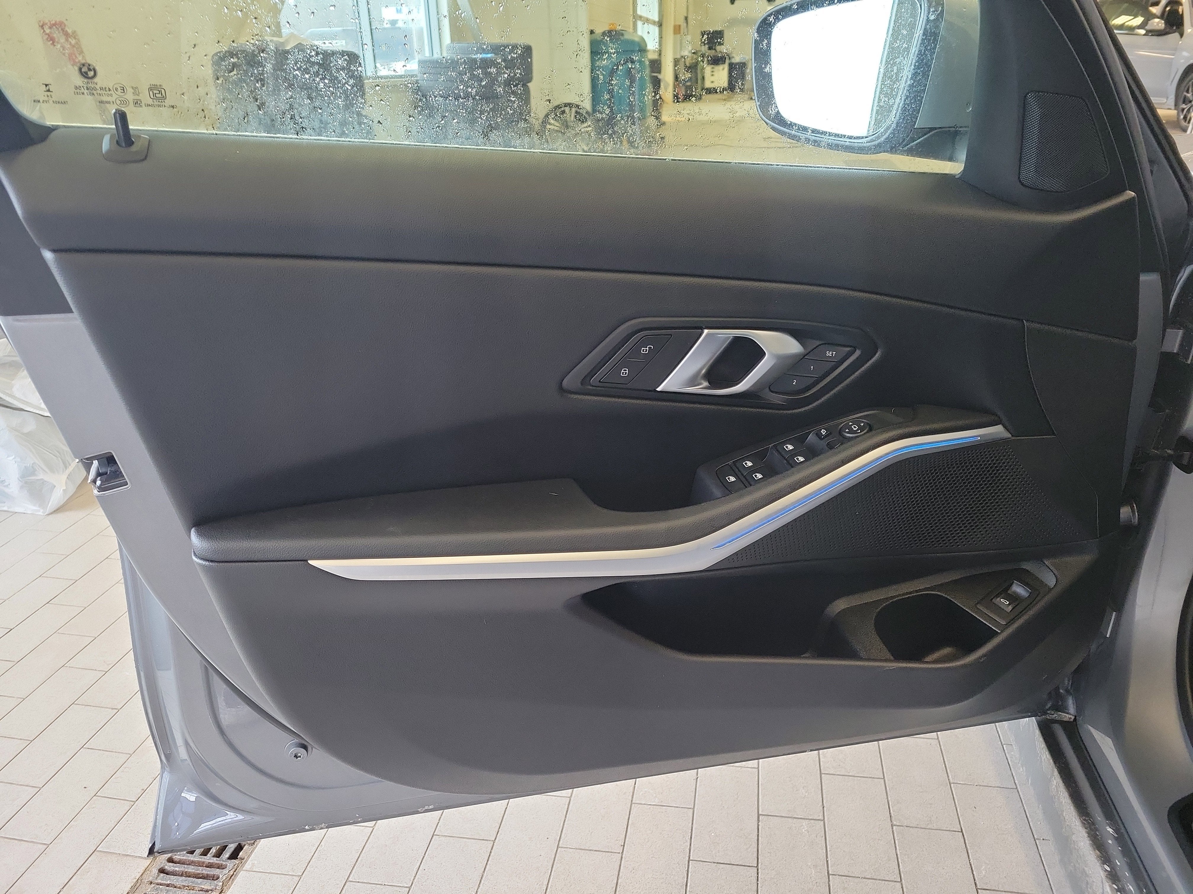 2025 BMW 3 Series 330i xDrive