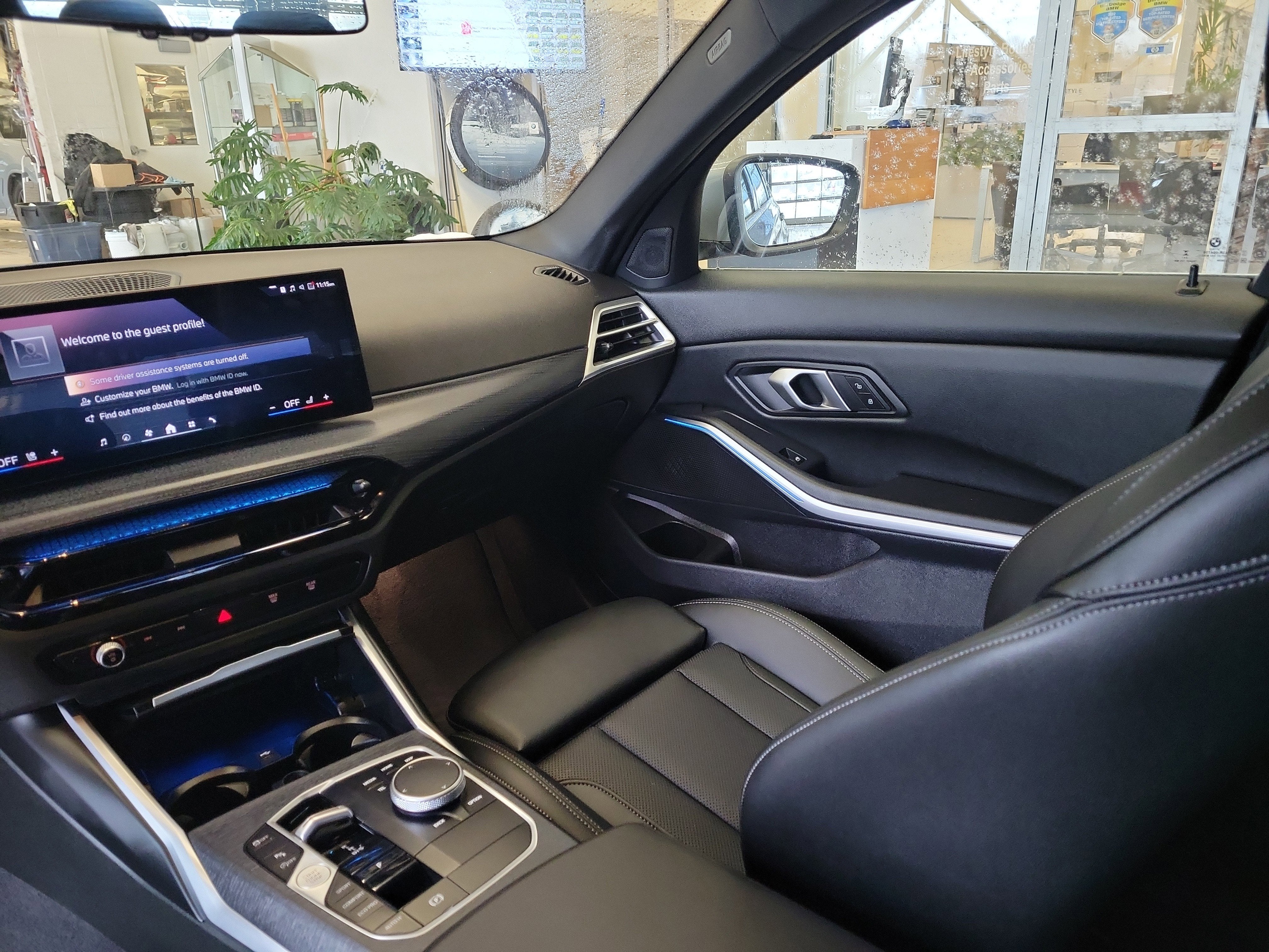 2025 BMW 3 Series 330i xDrive