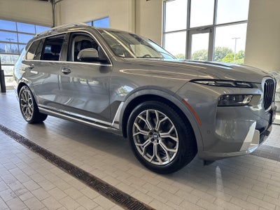 2024 BMW X7 xDrive40i