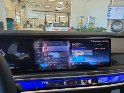 2025 BMW 7 Series 740i xDrive