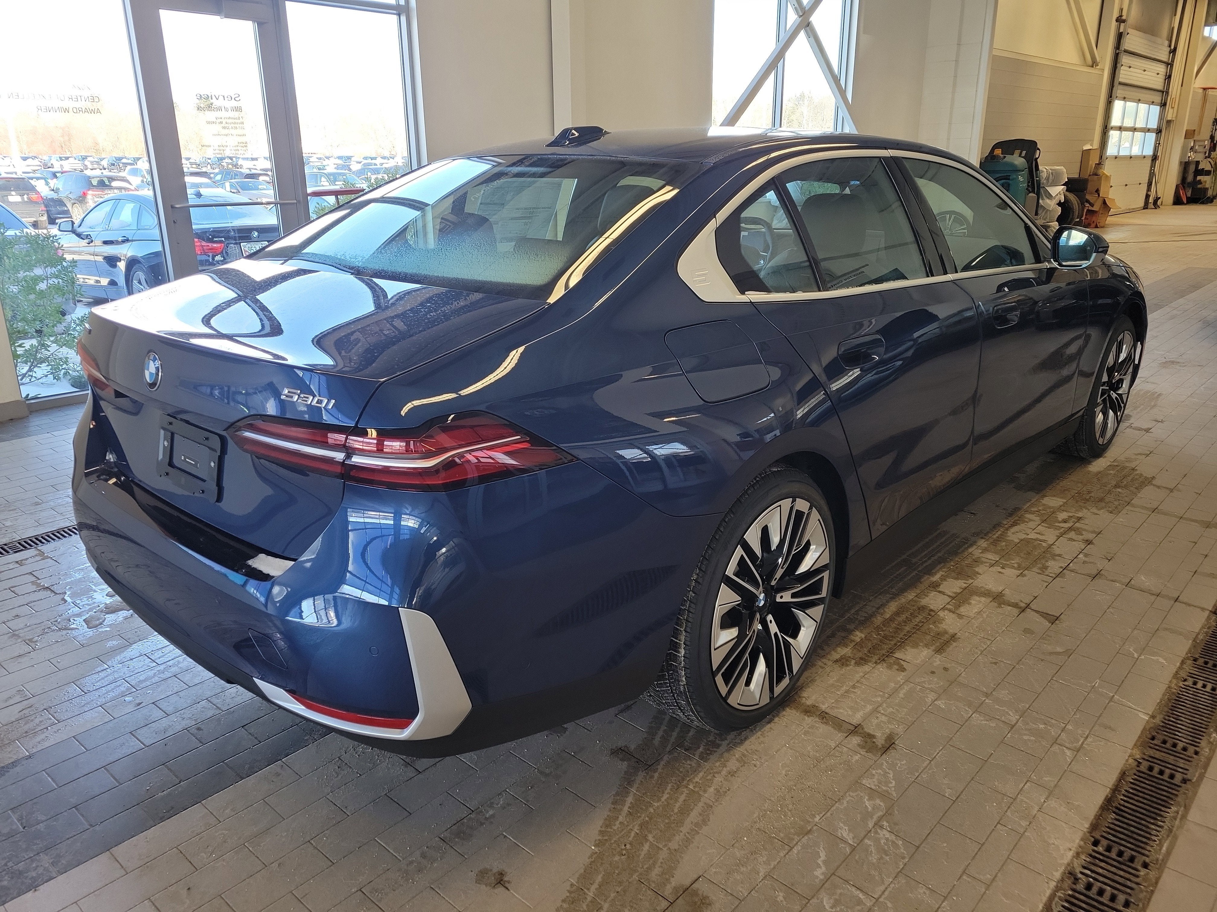 2026 BMW 5 Series 530i xDrive