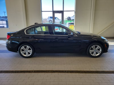 2018 BMW 3 Series 330i xDrive