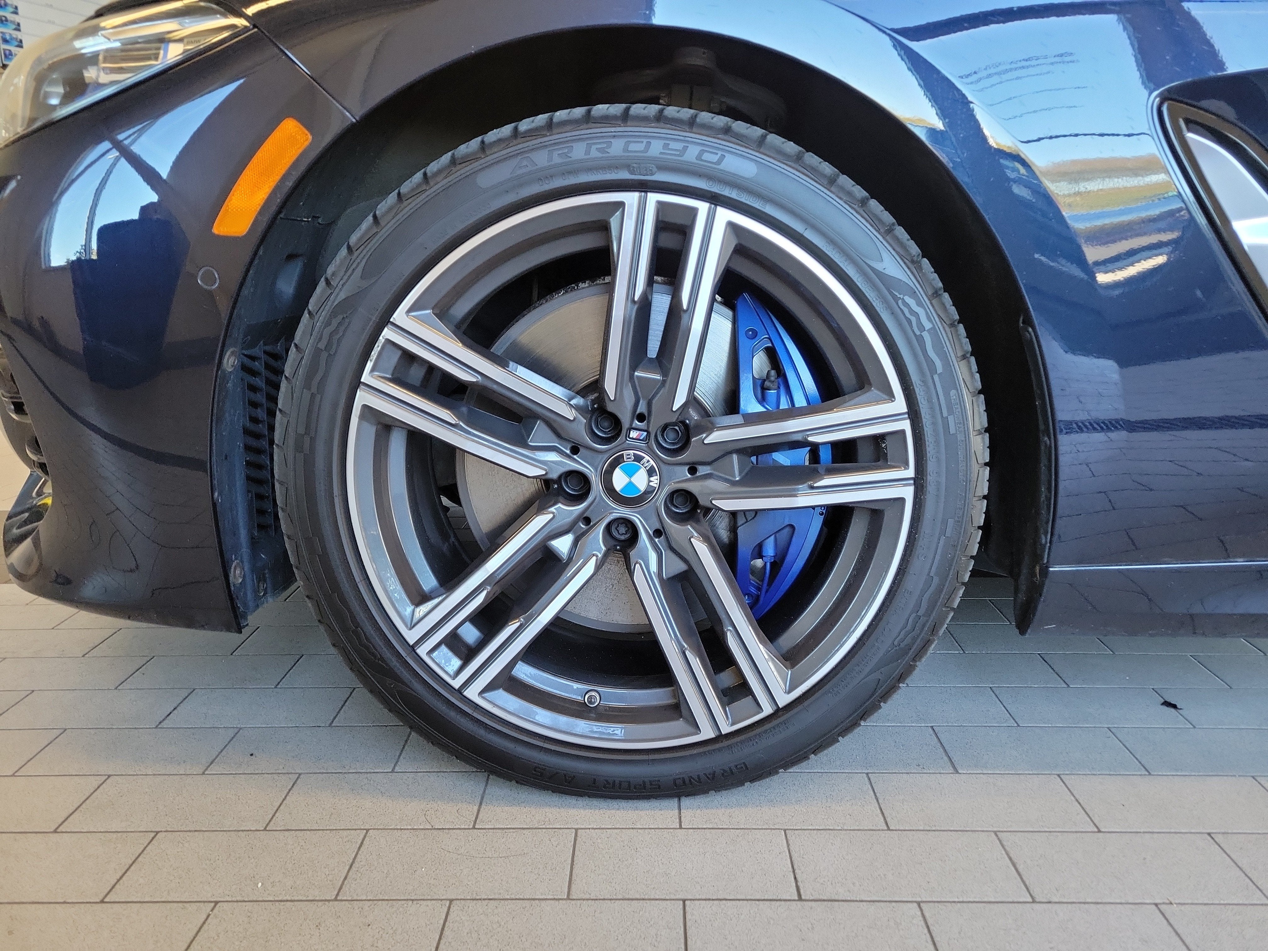 2023 BMW 8 Series 840i