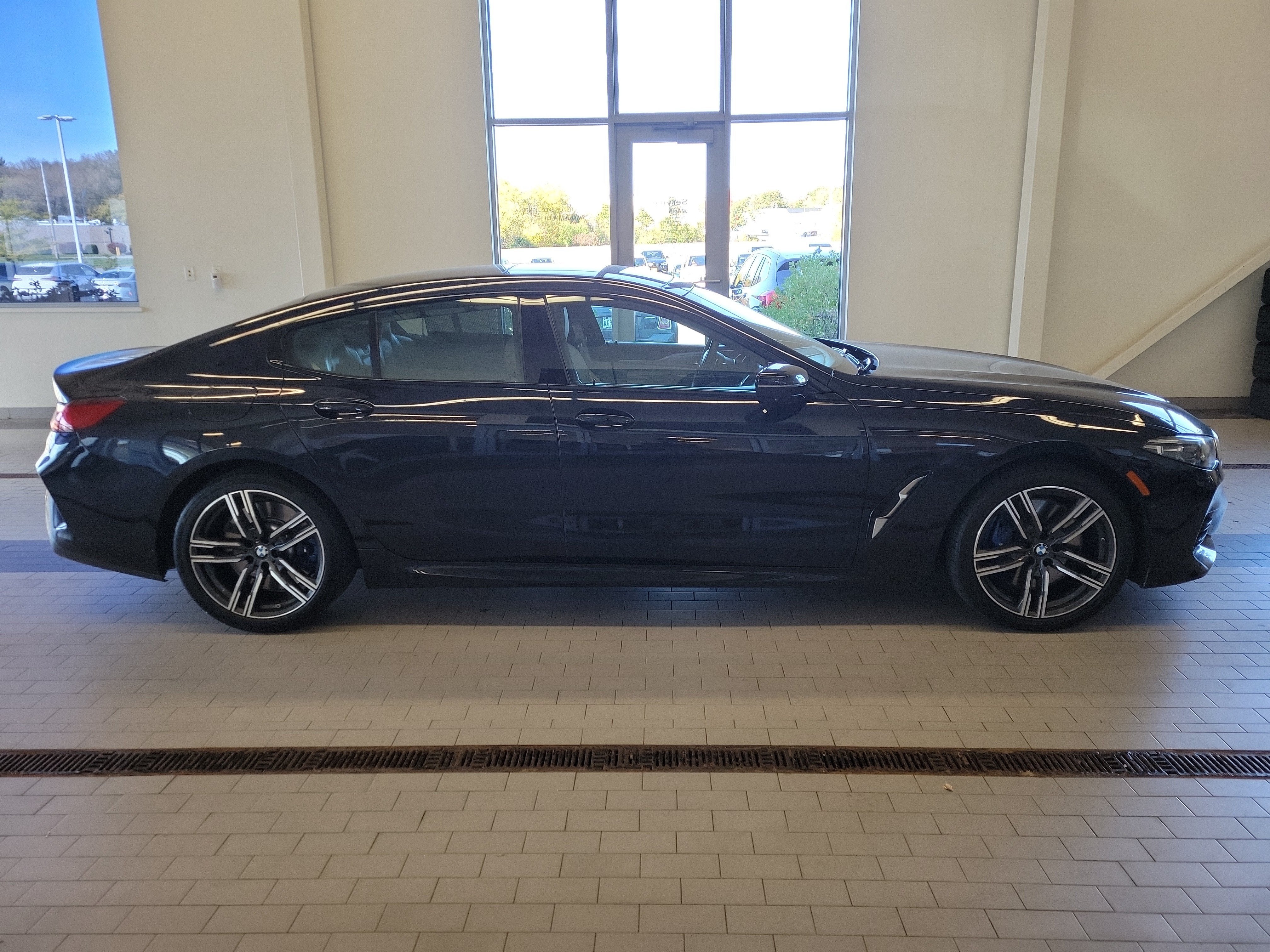 2023 BMW 8 Series 840i