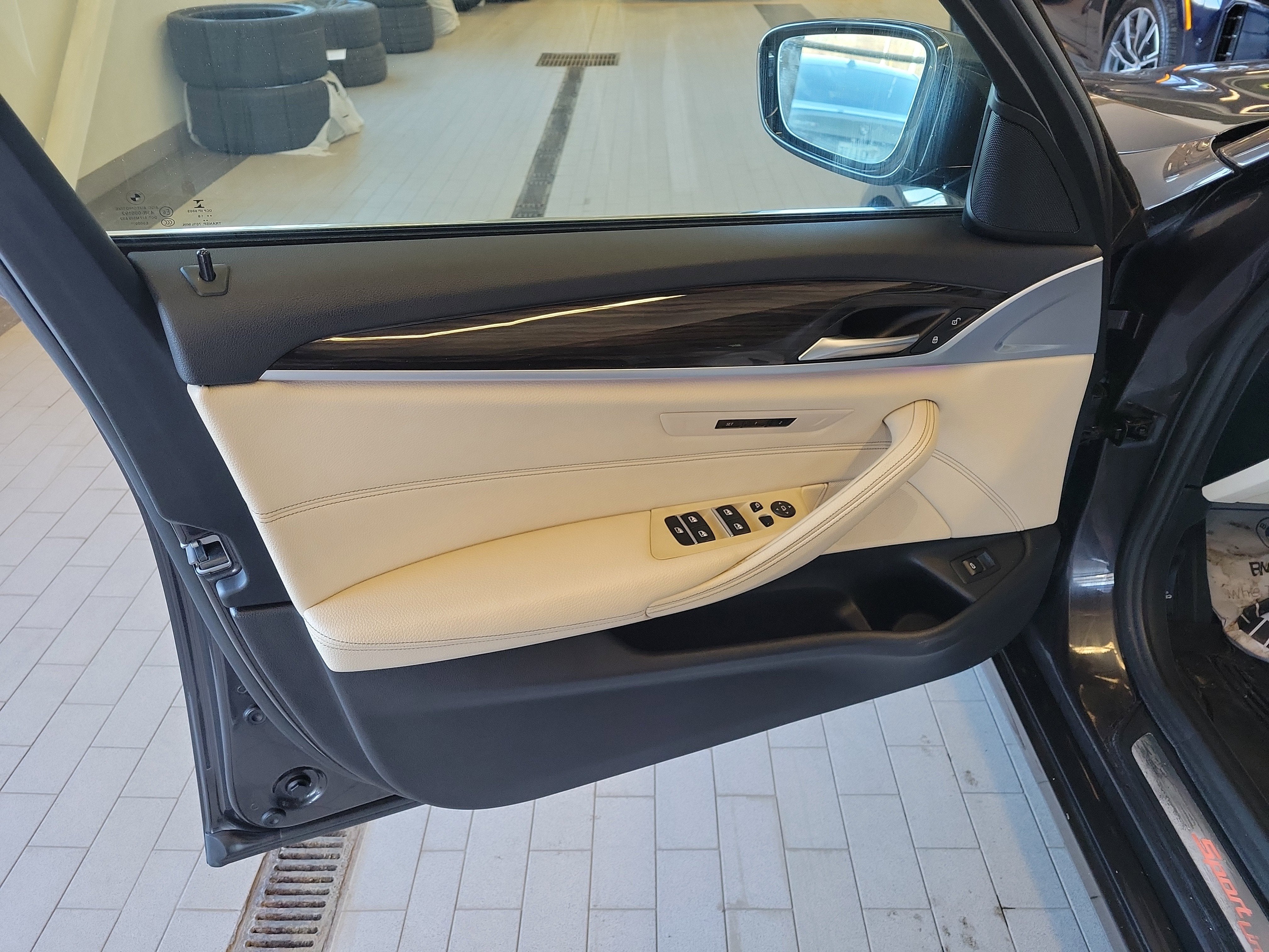 2019 BMW 5 Series 530i xDrive