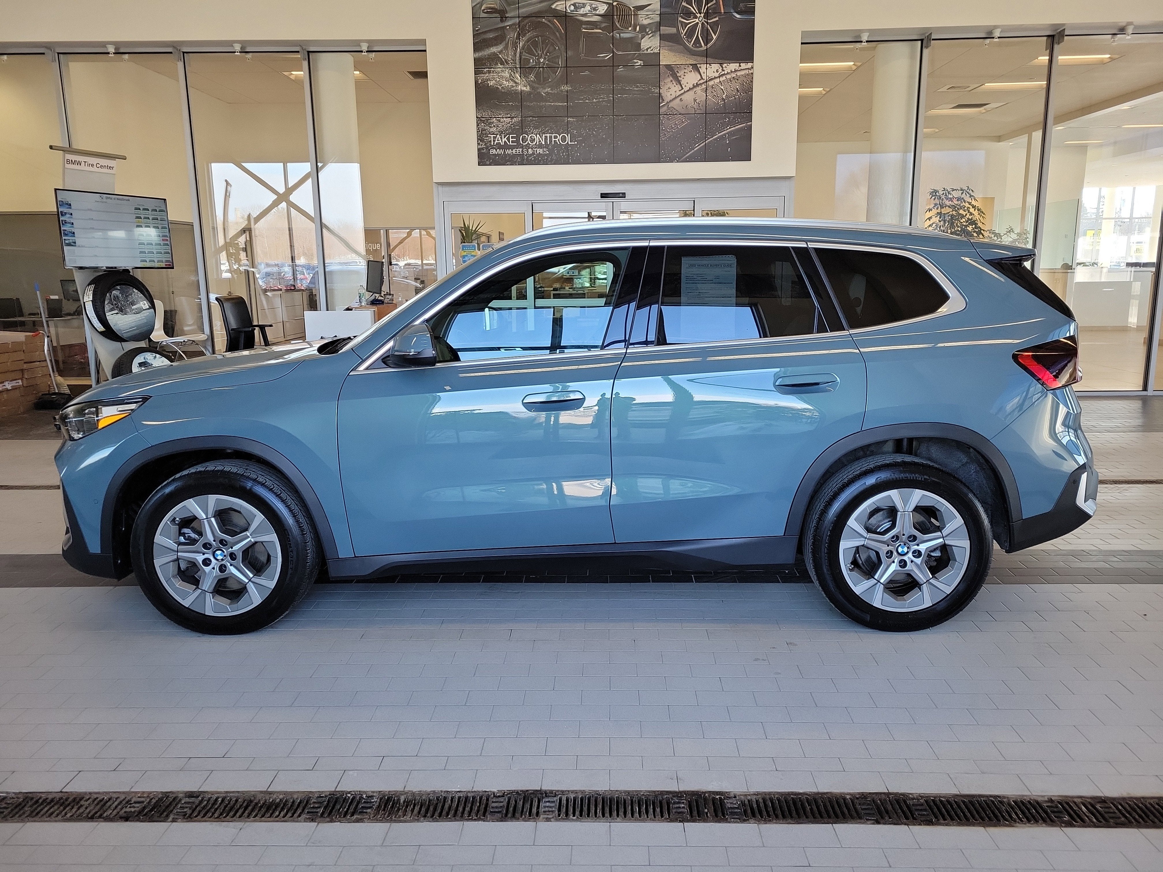 2023 BMW X1 xDrive28i