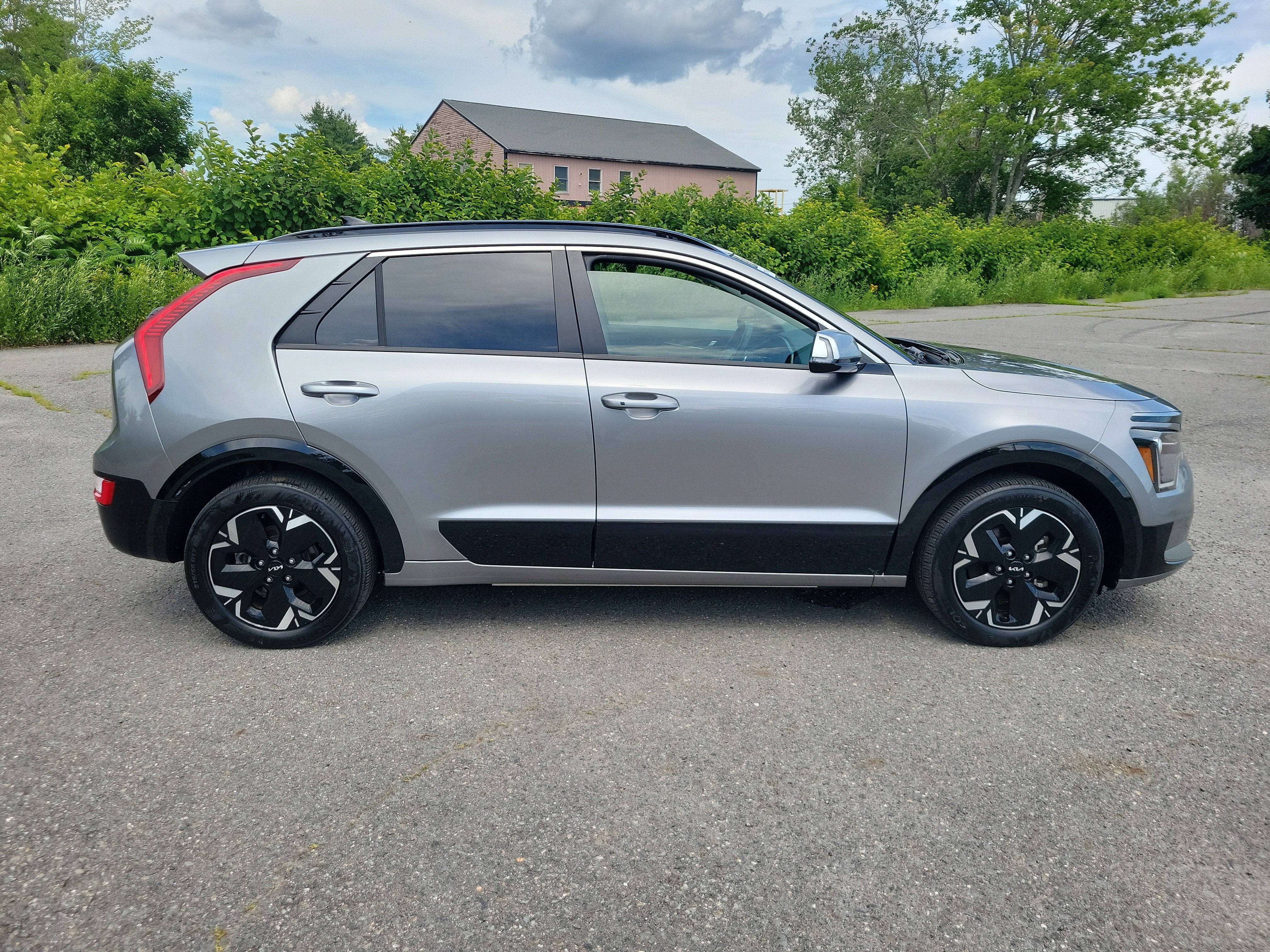 2023 Kia Niro EV Wind