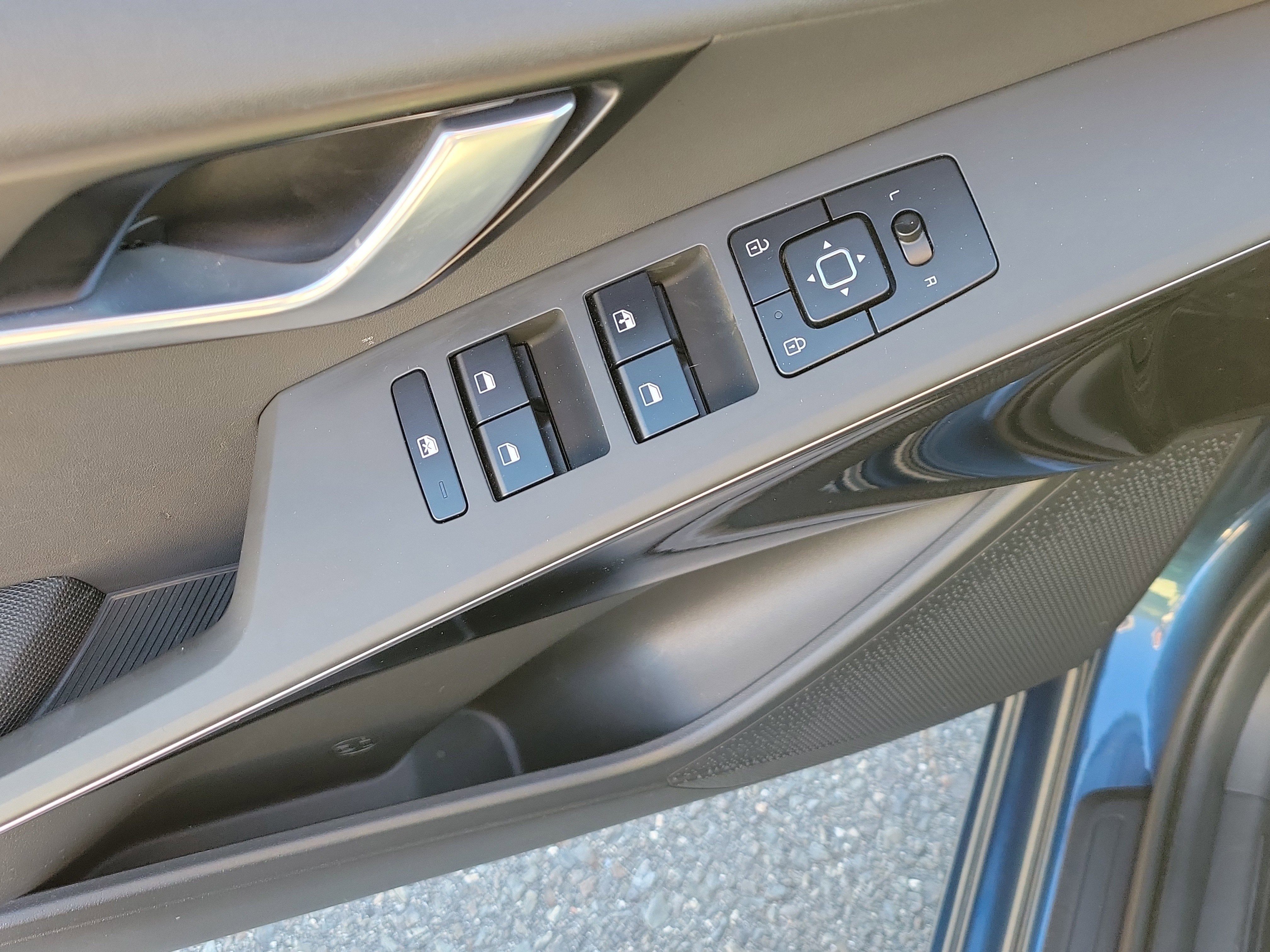 2023 Kia Niro EV Wind