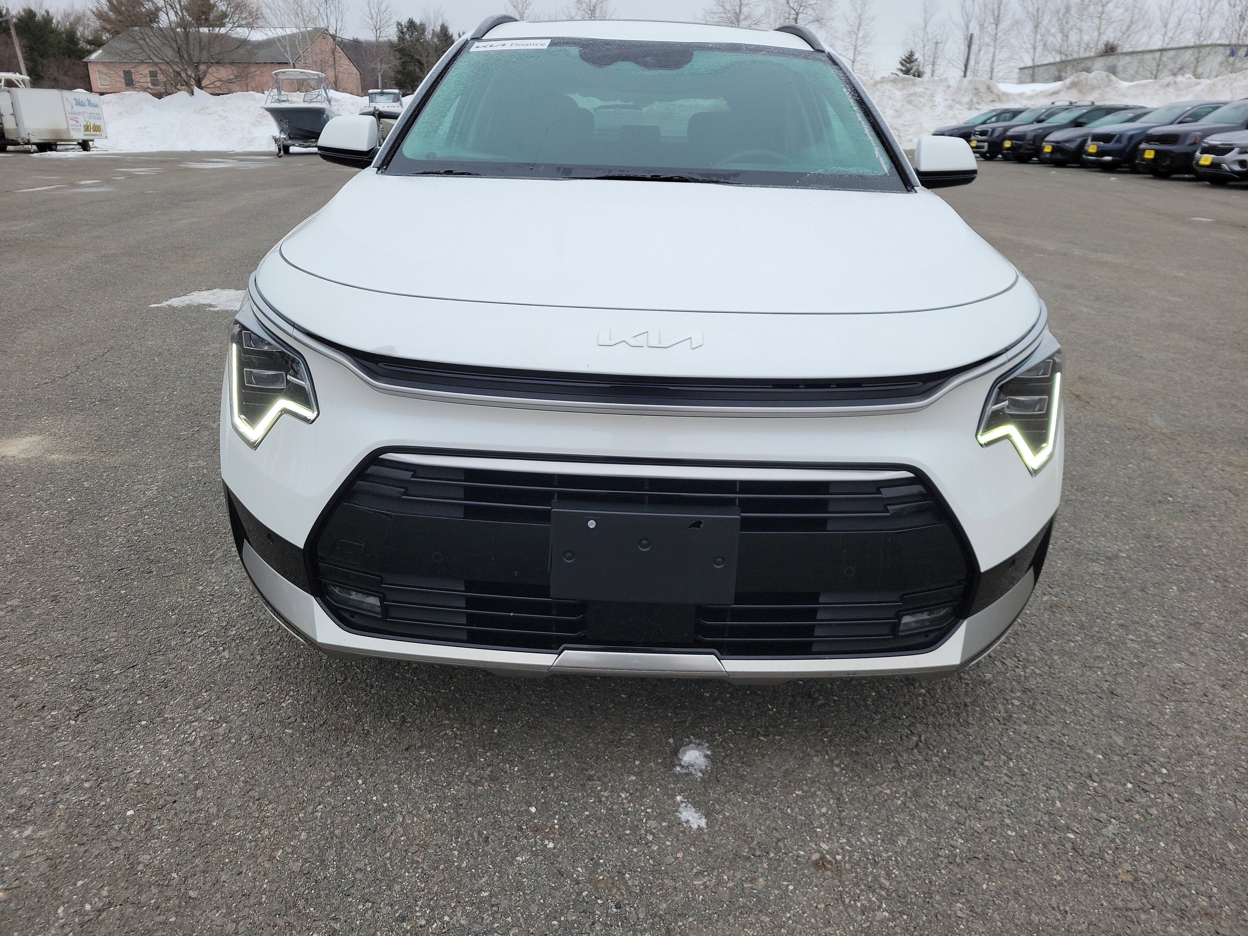 2023 Kia Niro Plug-In Hybrid SX Touring