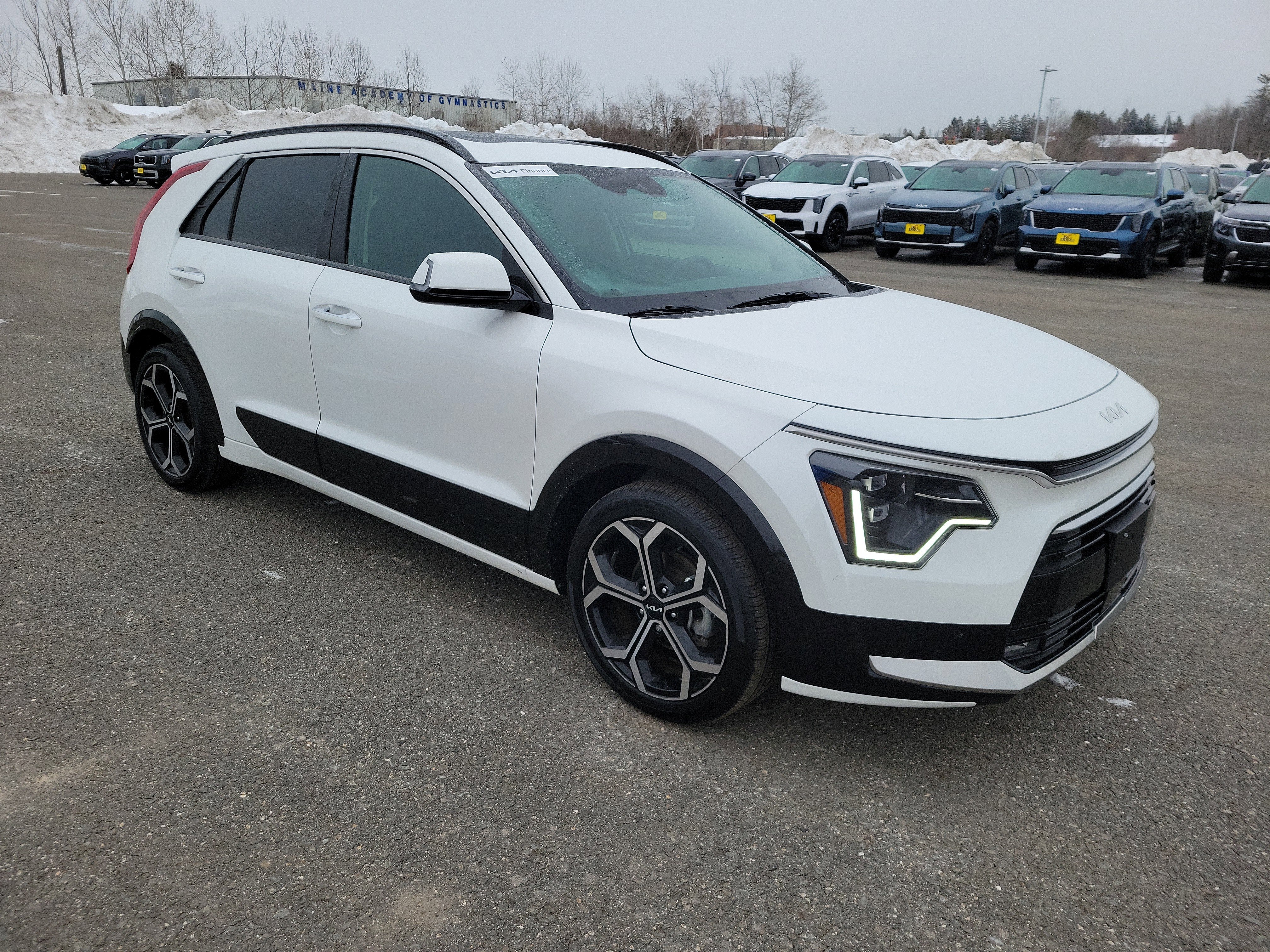 2023 Kia Niro Plug-In Hybrid SX Touring