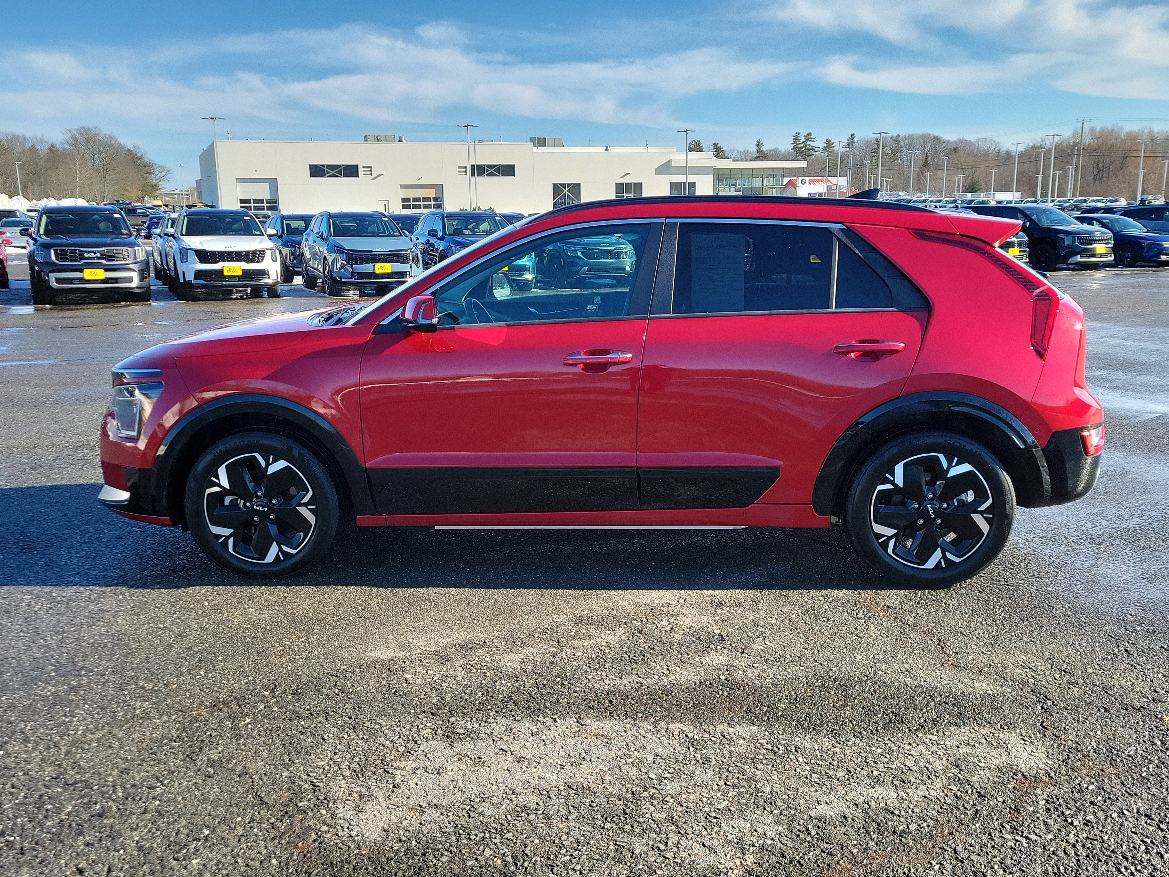 Certified 2024 Kia Niro Wave with VIN KNDCT3L19R5091084 for sale in Saco, ME