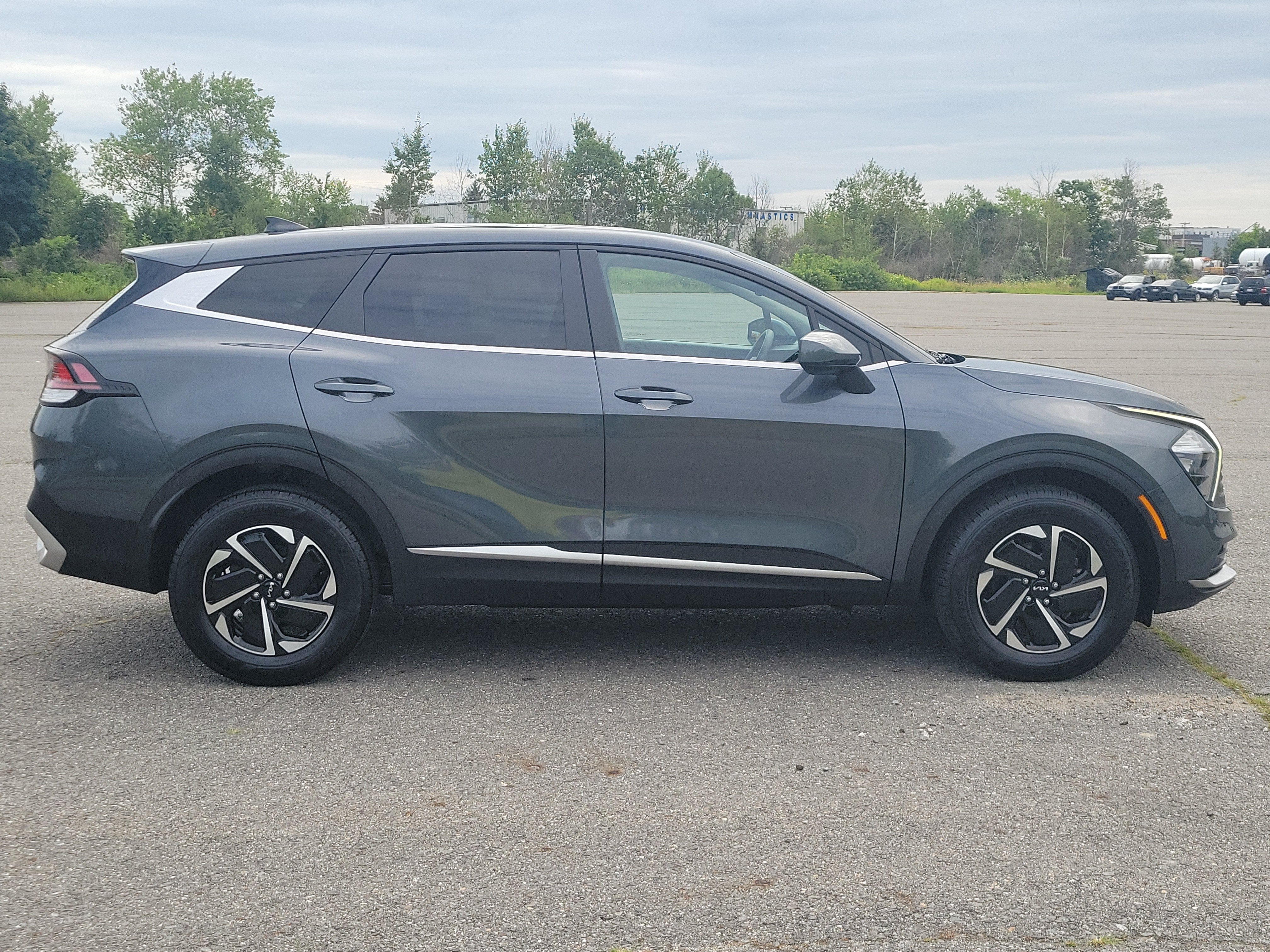 2023 Kia Sportage Hybrid LX