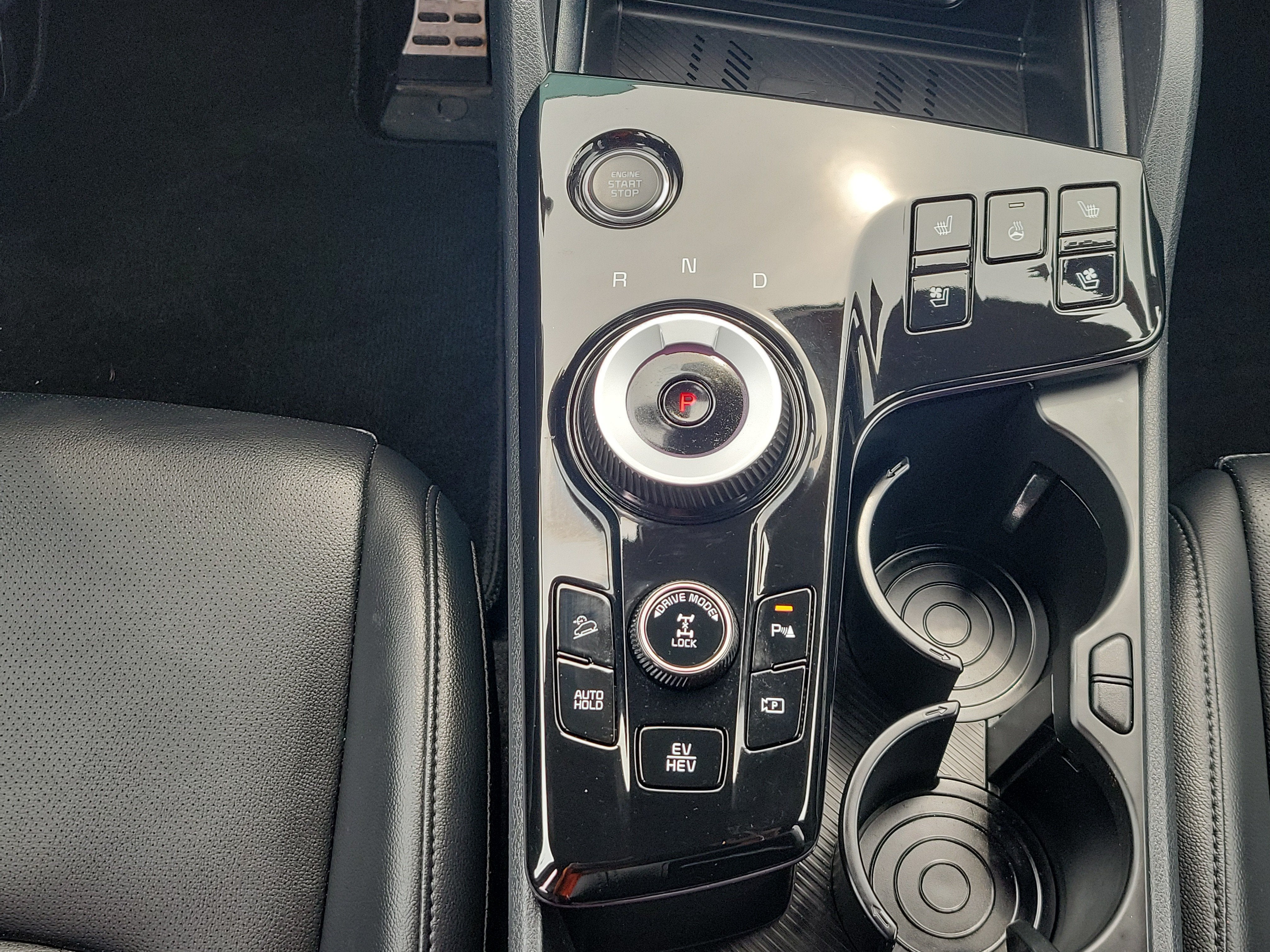 2024 Kia Sportage Plug-In Hybrid X-Line Prestige
