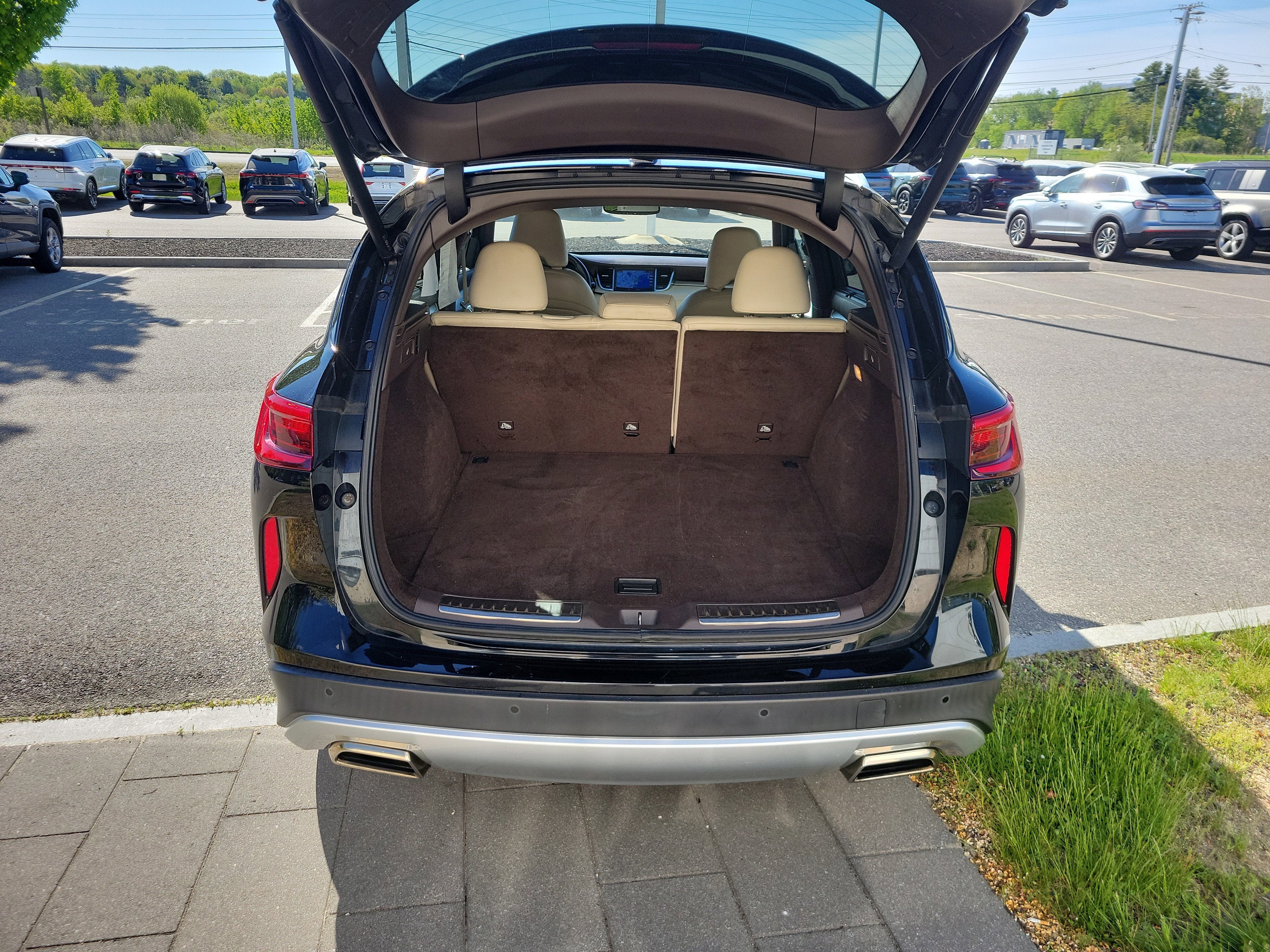 2019 INFINITI QX50 ESSENTIAL AWD