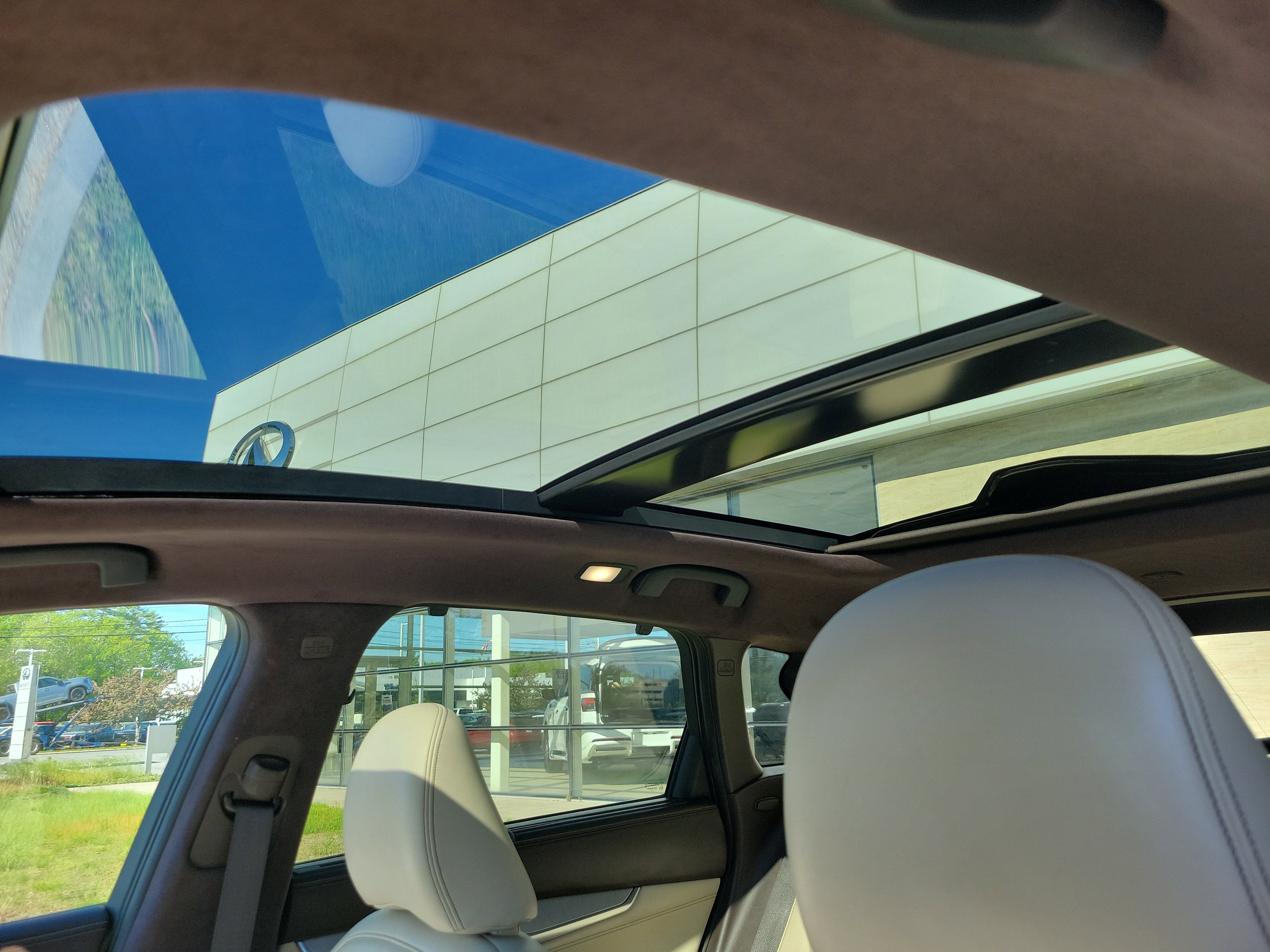 2019 INFINITI QX50 ESSENTIAL AWD
