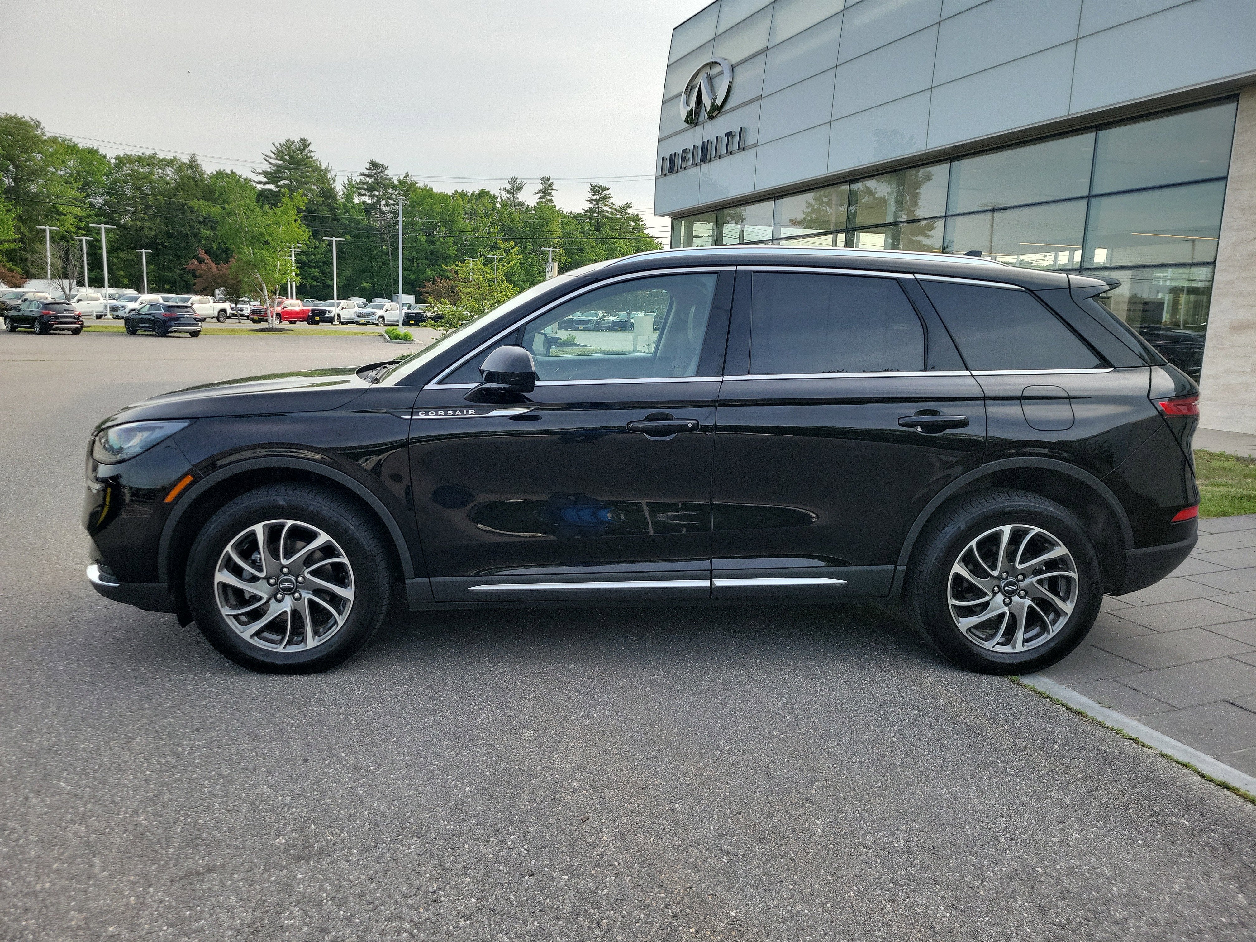 2022 Lincoln Corsair Standard