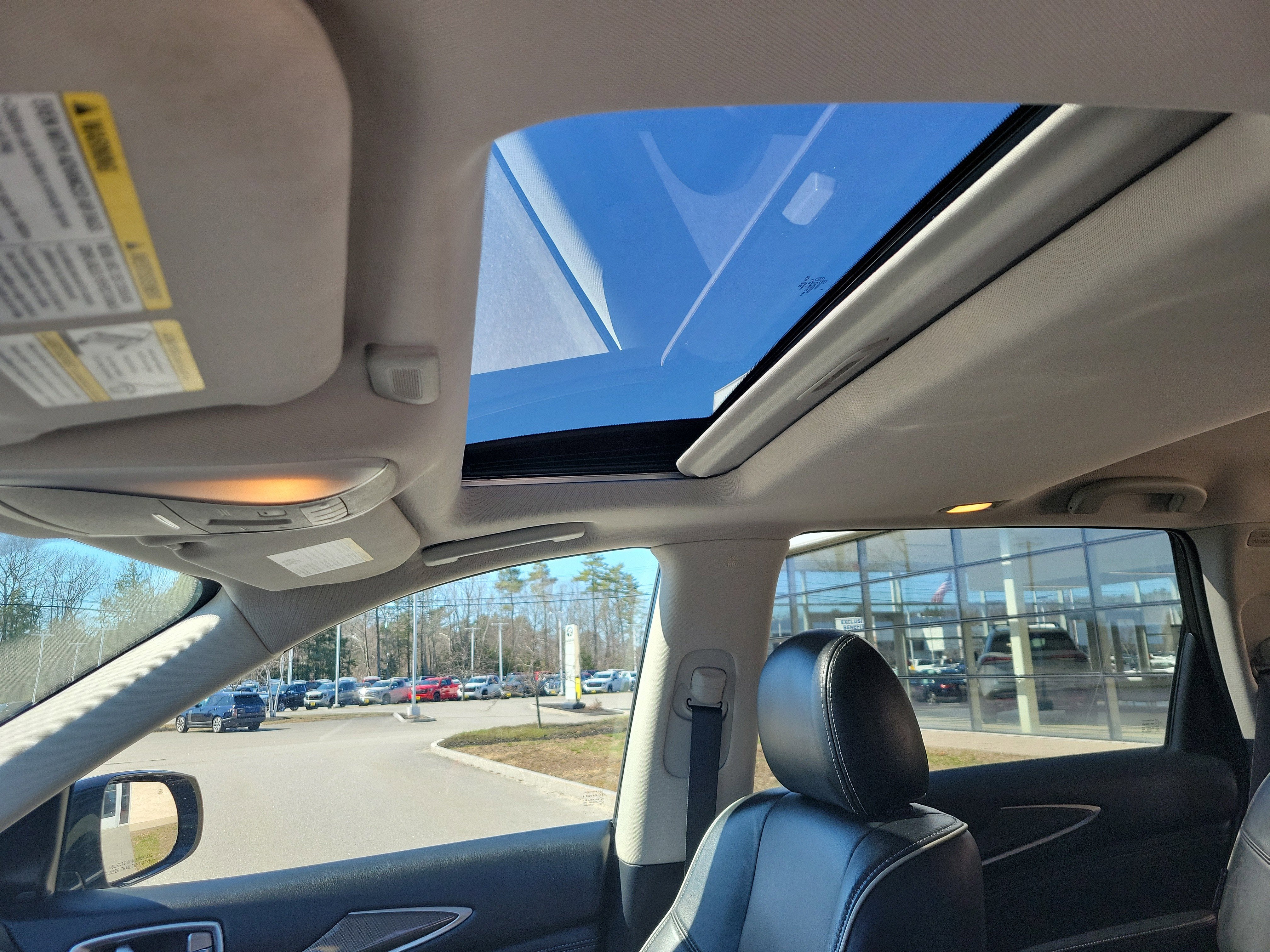 2019 INFINITI QX60 LUXE