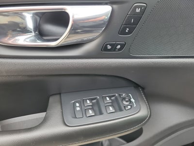 2019 Volvo S60 Momentum