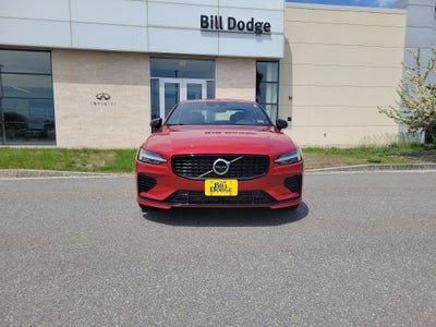2022 Volvo S60 Recharge Plug-In Hybrid R-Design