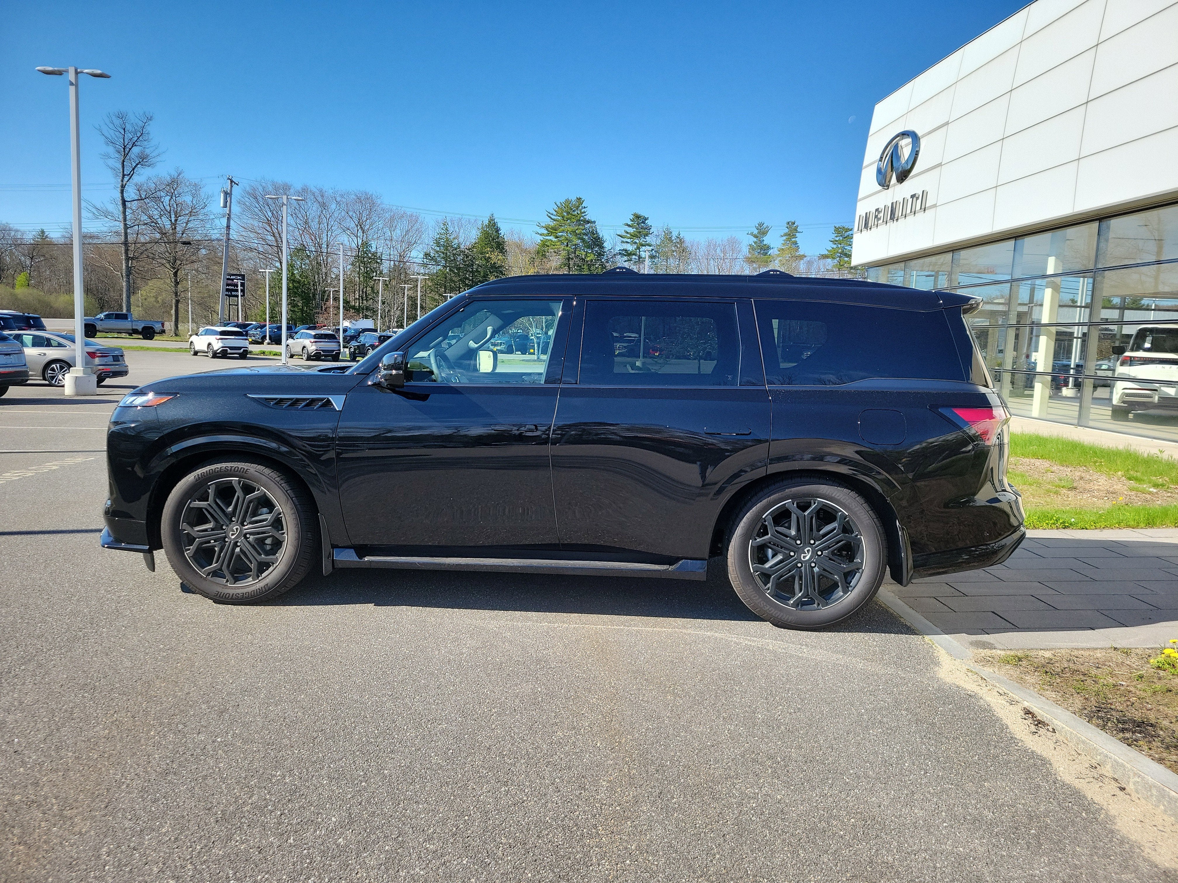 2026 INFINITI QX80 Sport 4WD