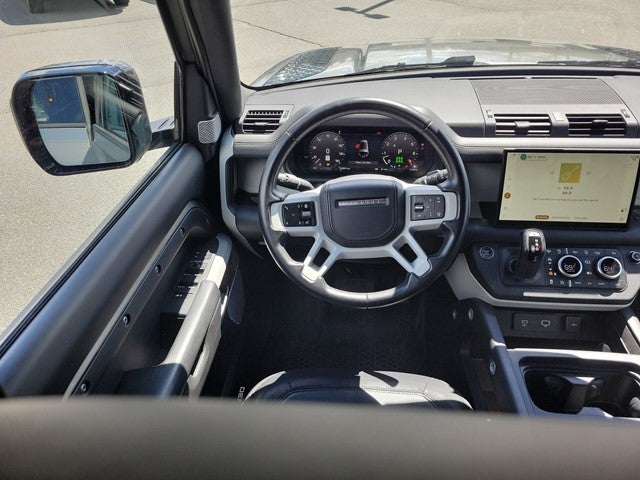 2024 Land Rover Defender X-Dynamic SE