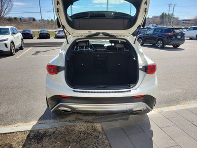 2019 INFINITI QX30 LUXE