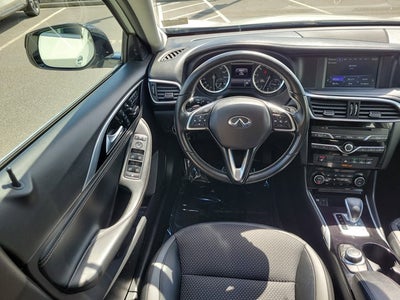 2019 INFINITI QX30 LUXE AWD