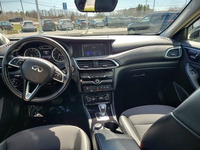 2019 INFINITI QX30 LUXE AWD