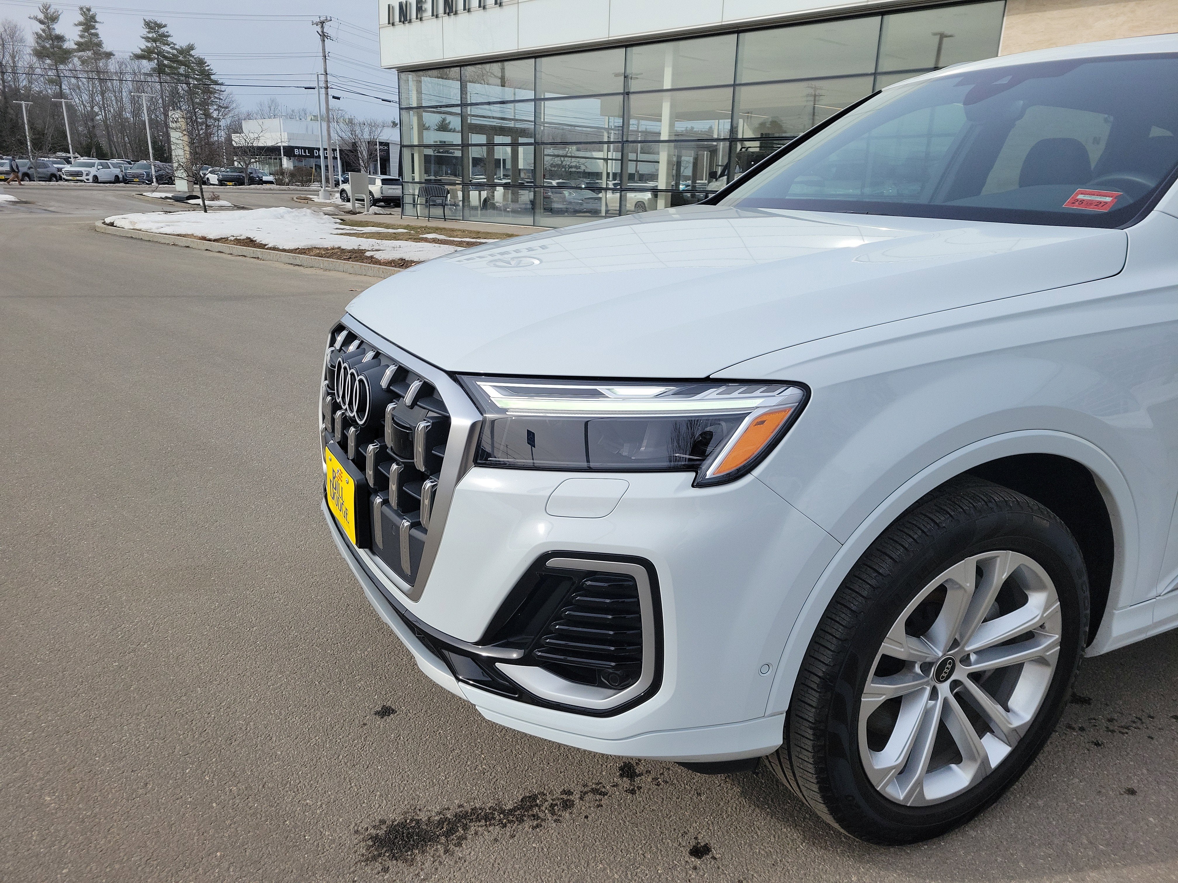 2025 Audi Q7 Premium