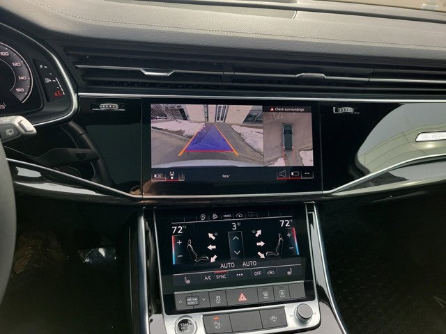 2025 Audi Q7 Premium