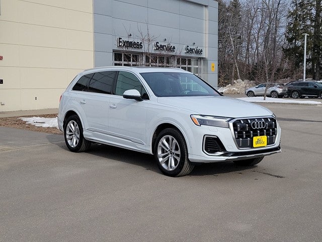 2025 Audi Q7 Premium