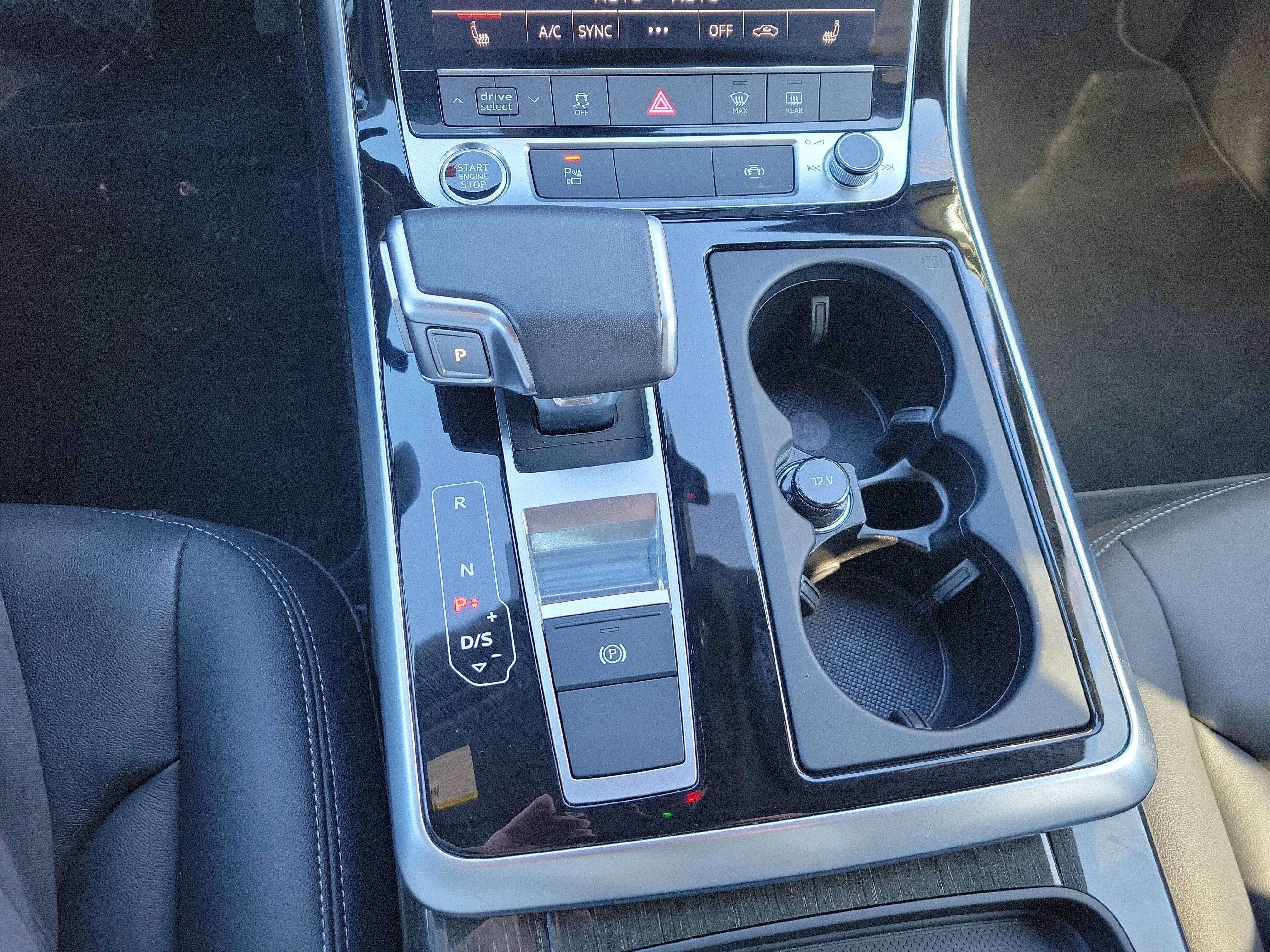 2025 Audi Q7 Premium