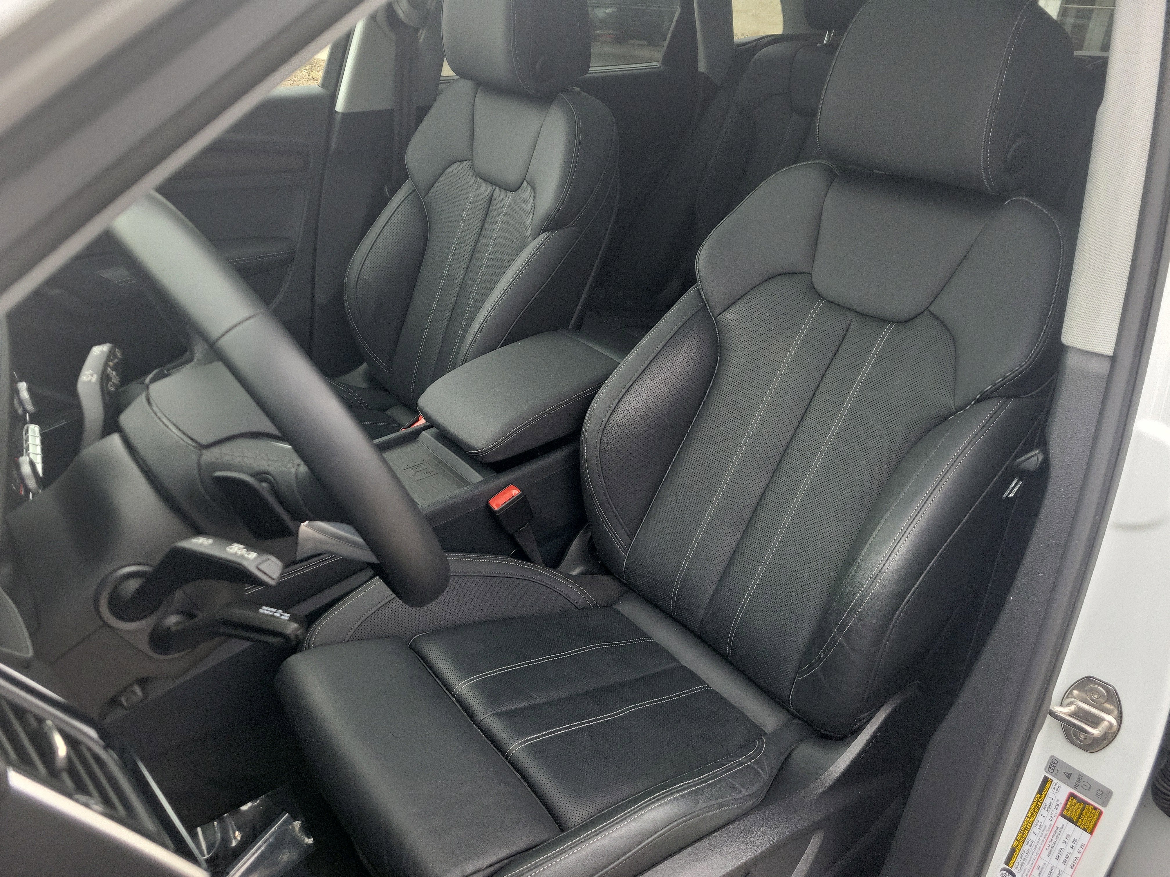 2024 Audi Q5 S line Prestige