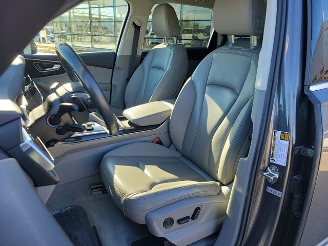 2020 Audi Q7 Premium Plus