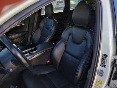 2019 Volvo V90 Cross Country T6 AWD