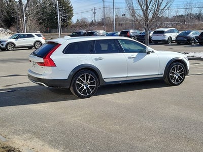 2019 Volvo V90 Cross Country T6 AWD