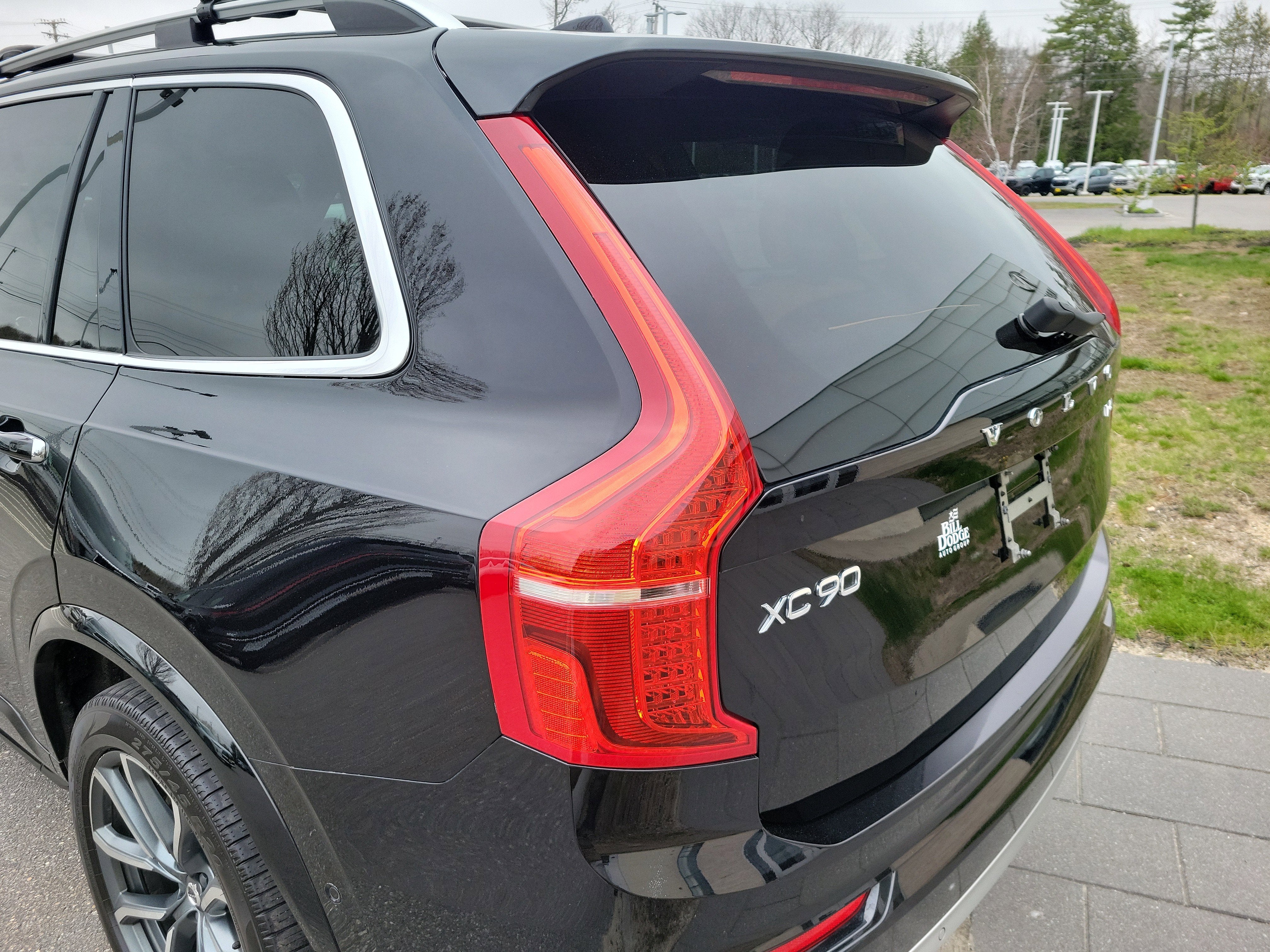 2017 Volvo XC90 Momentum