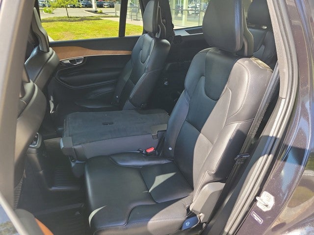 2022 Volvo XC90 Recharge Plug-In Hybrid Inscription Expression