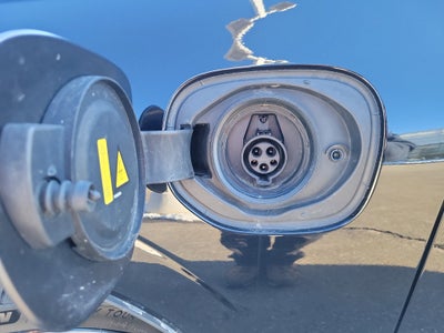 2022 Volvo XC60 Recharge Plug-In Hybrid R-Design