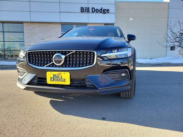 2024 Volvo V60 Cross Country Ultimate