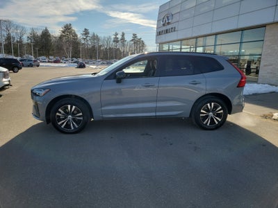 2025 Volvo XC60 Core