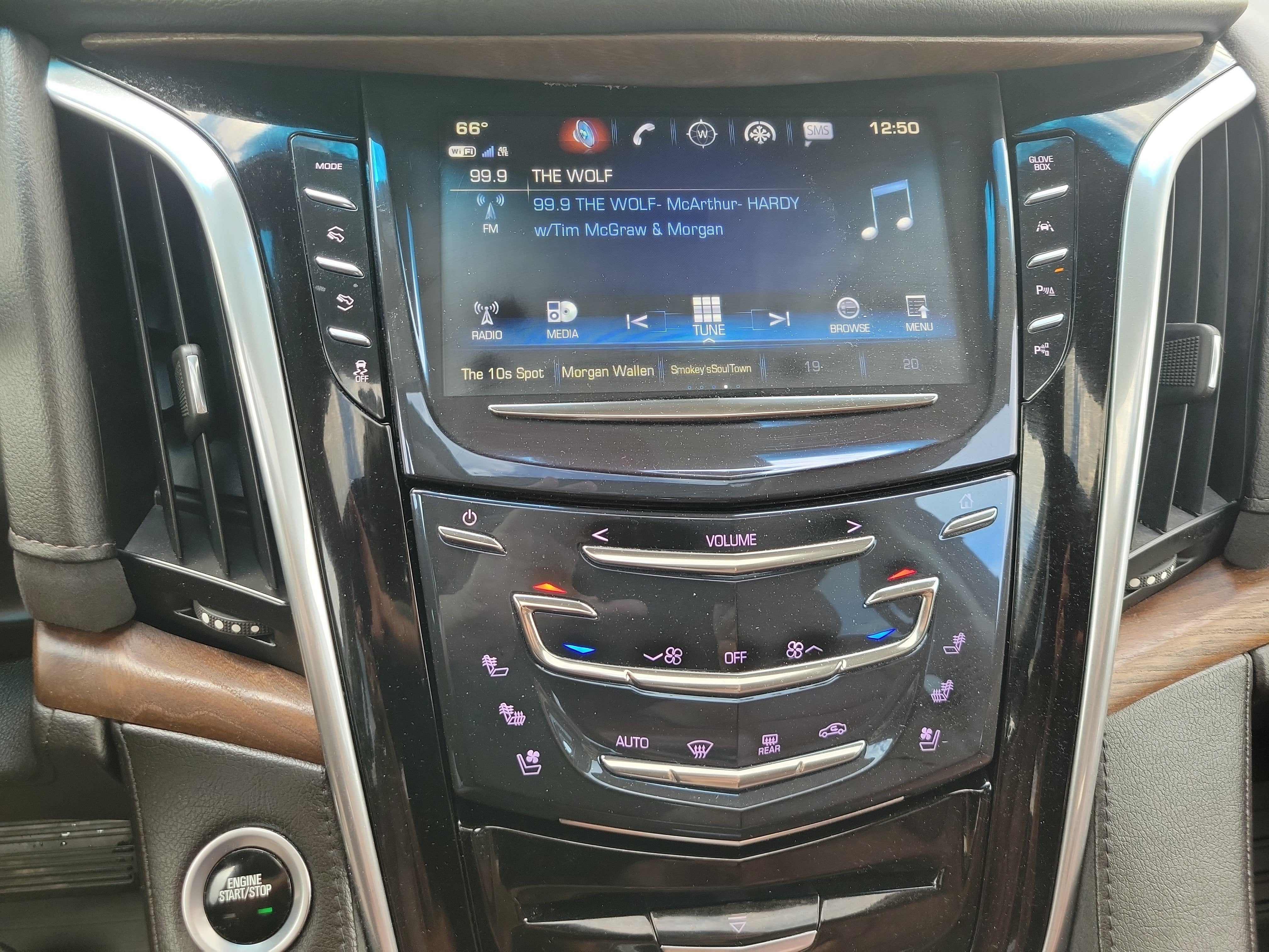 2018 Cadillac Escalade Luxury